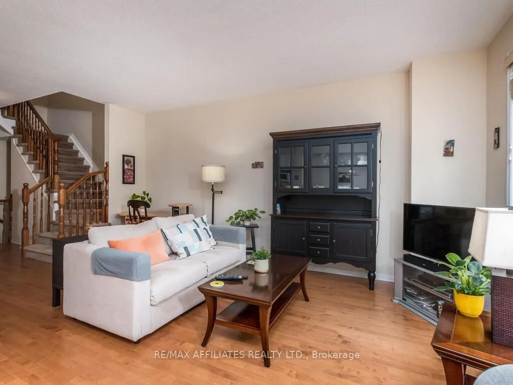 252 Badgeley Avenue