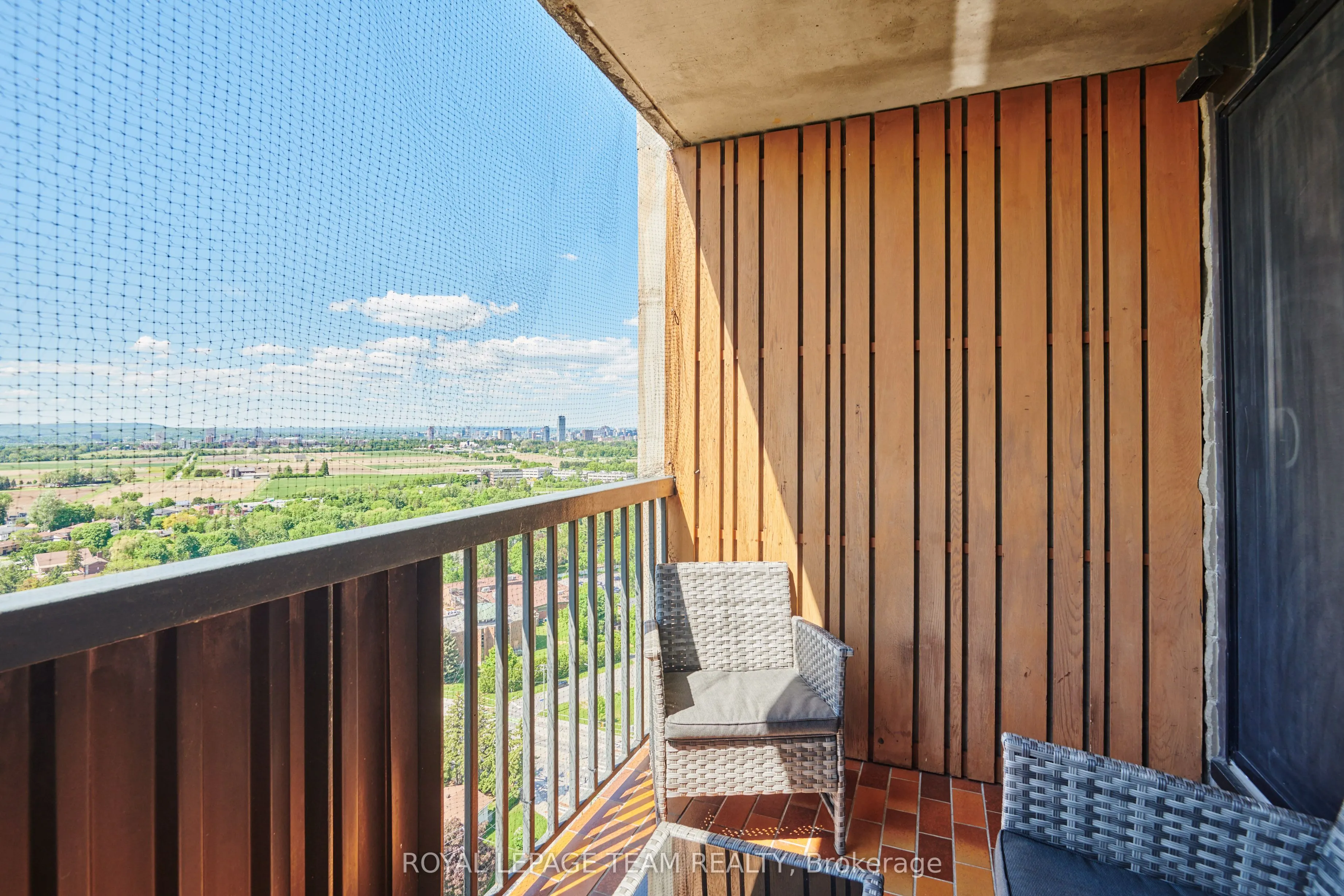 900 Dynes Road, #2409