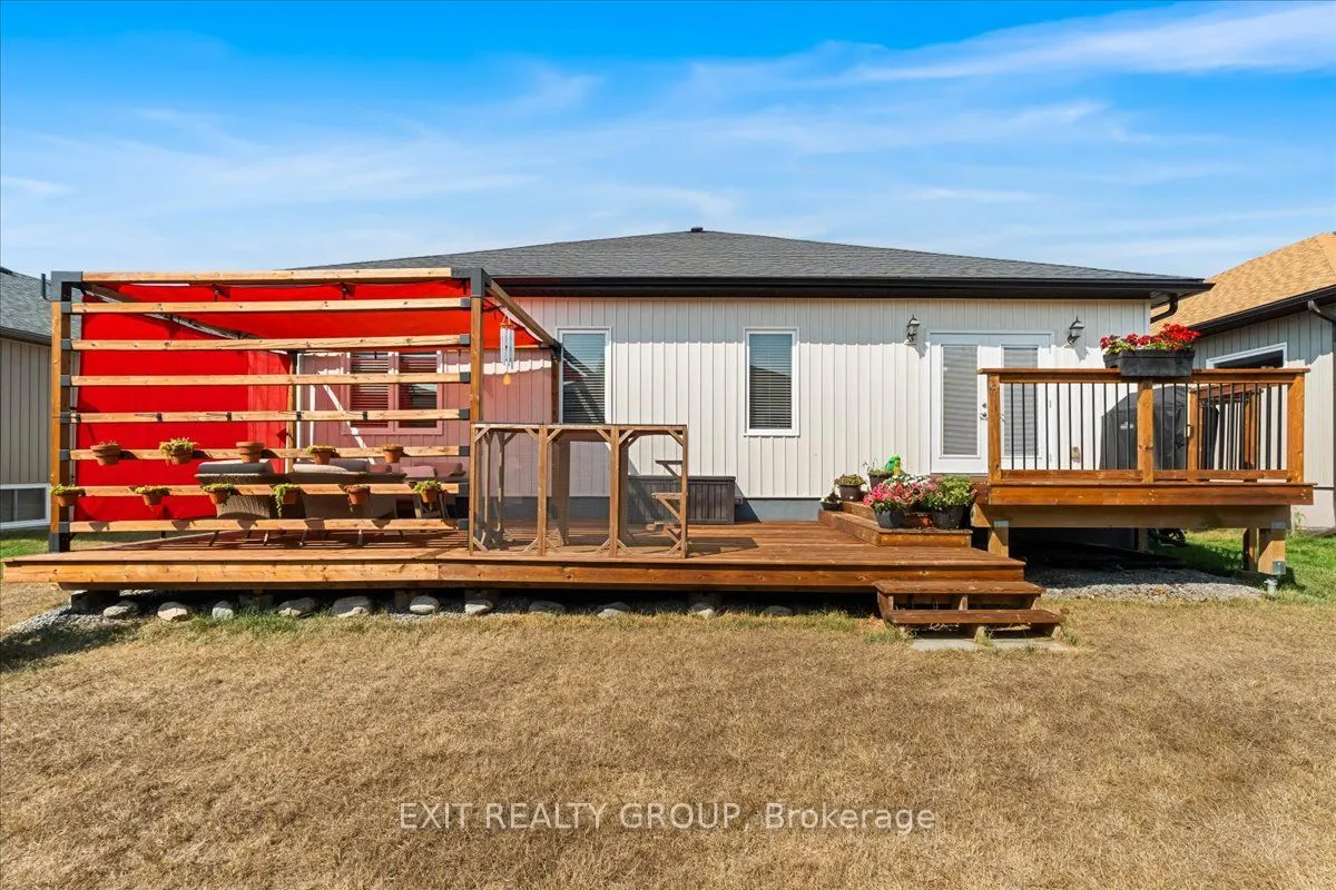 18 Gilbert Crescent