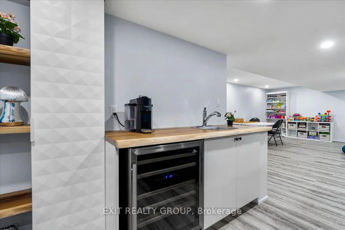 18 Gilbert Crescent