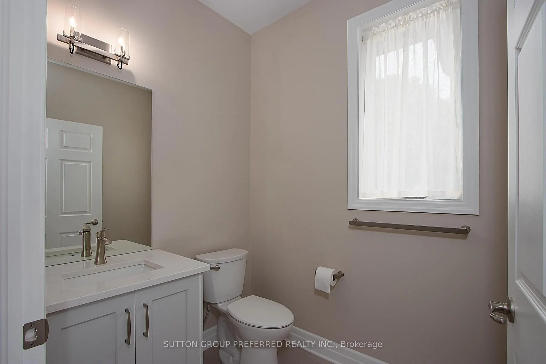 114 Barons Court