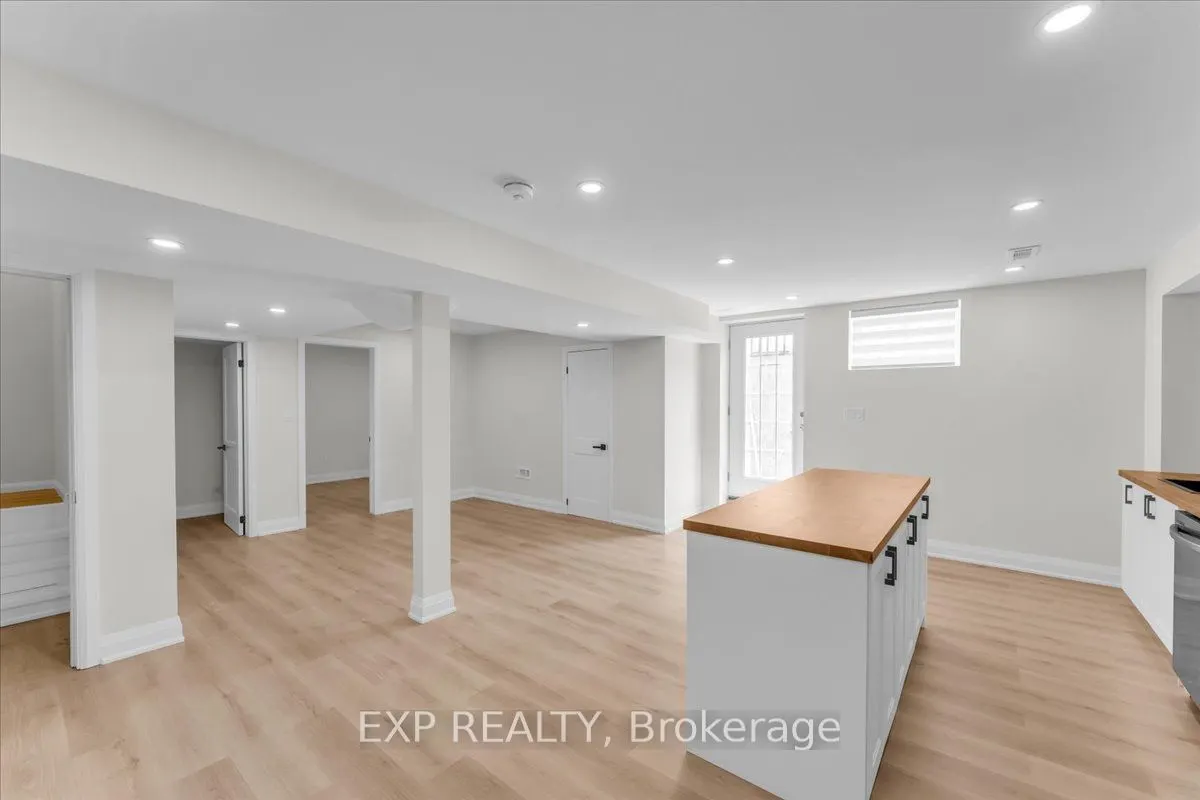 51 Mckernan Avenue, #LOWER