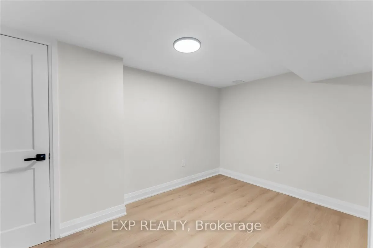 51 Mckernan Avenue, #LOWER