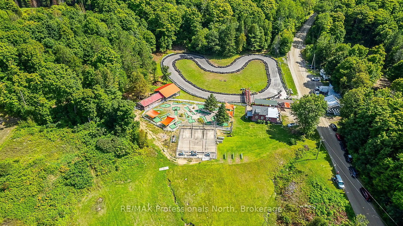1063 RAVINE Road