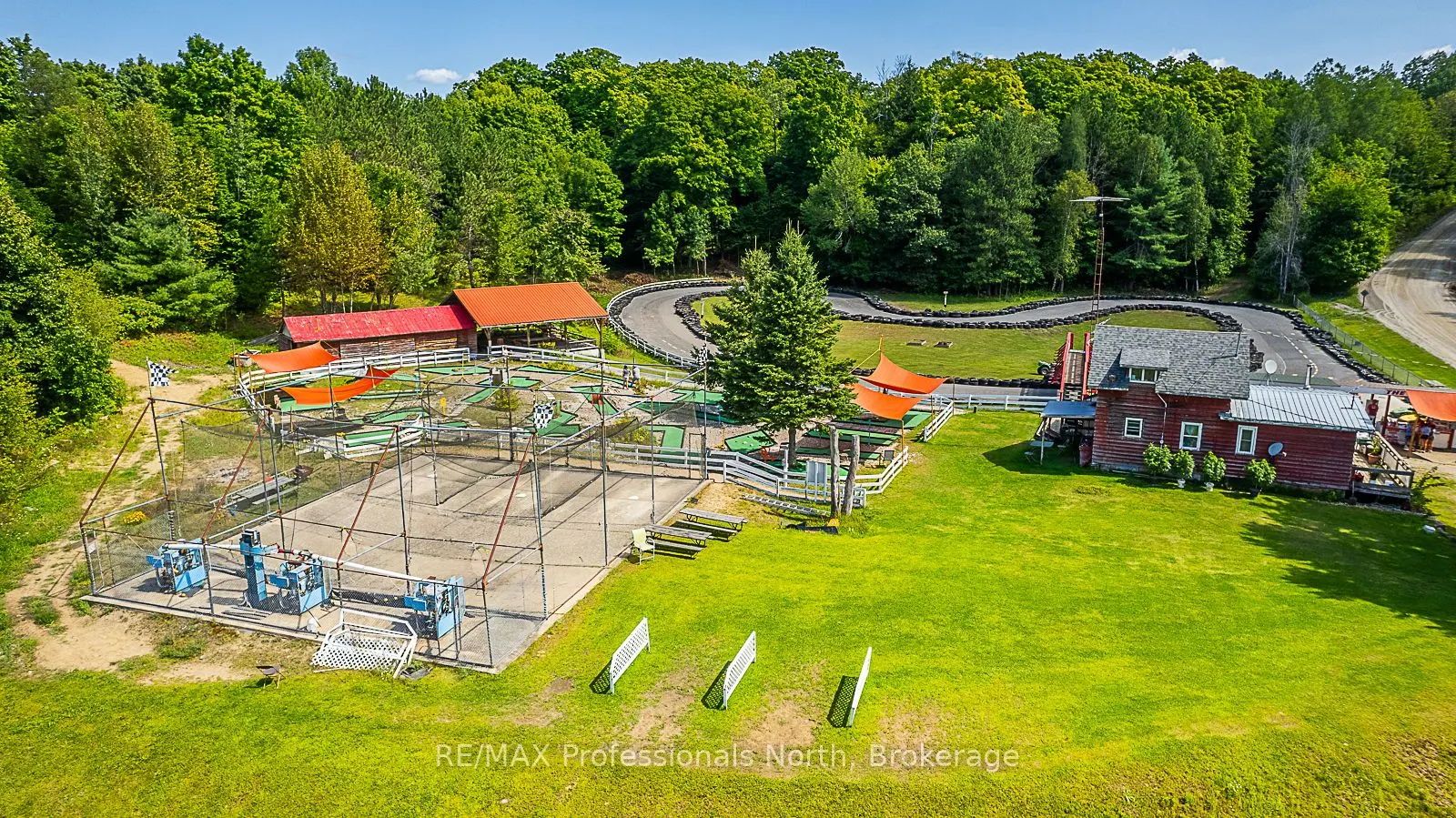 1063 RAVINE Road