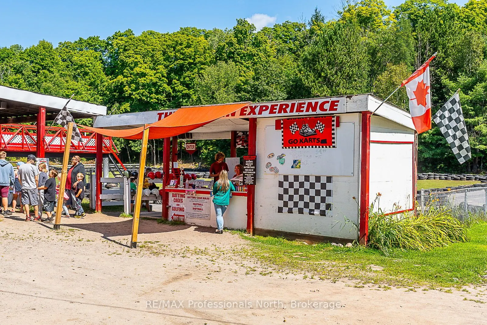1063 RAVINE Road