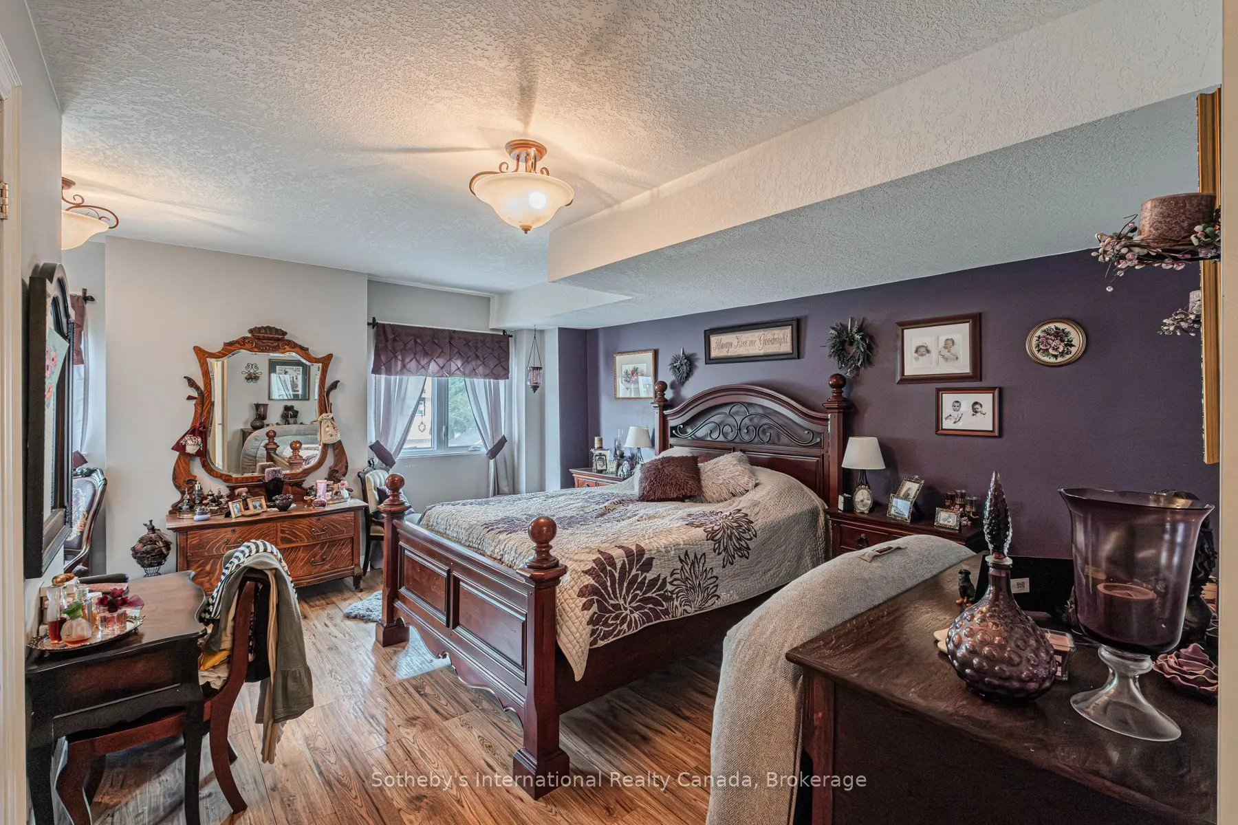 2 Balmoral Street