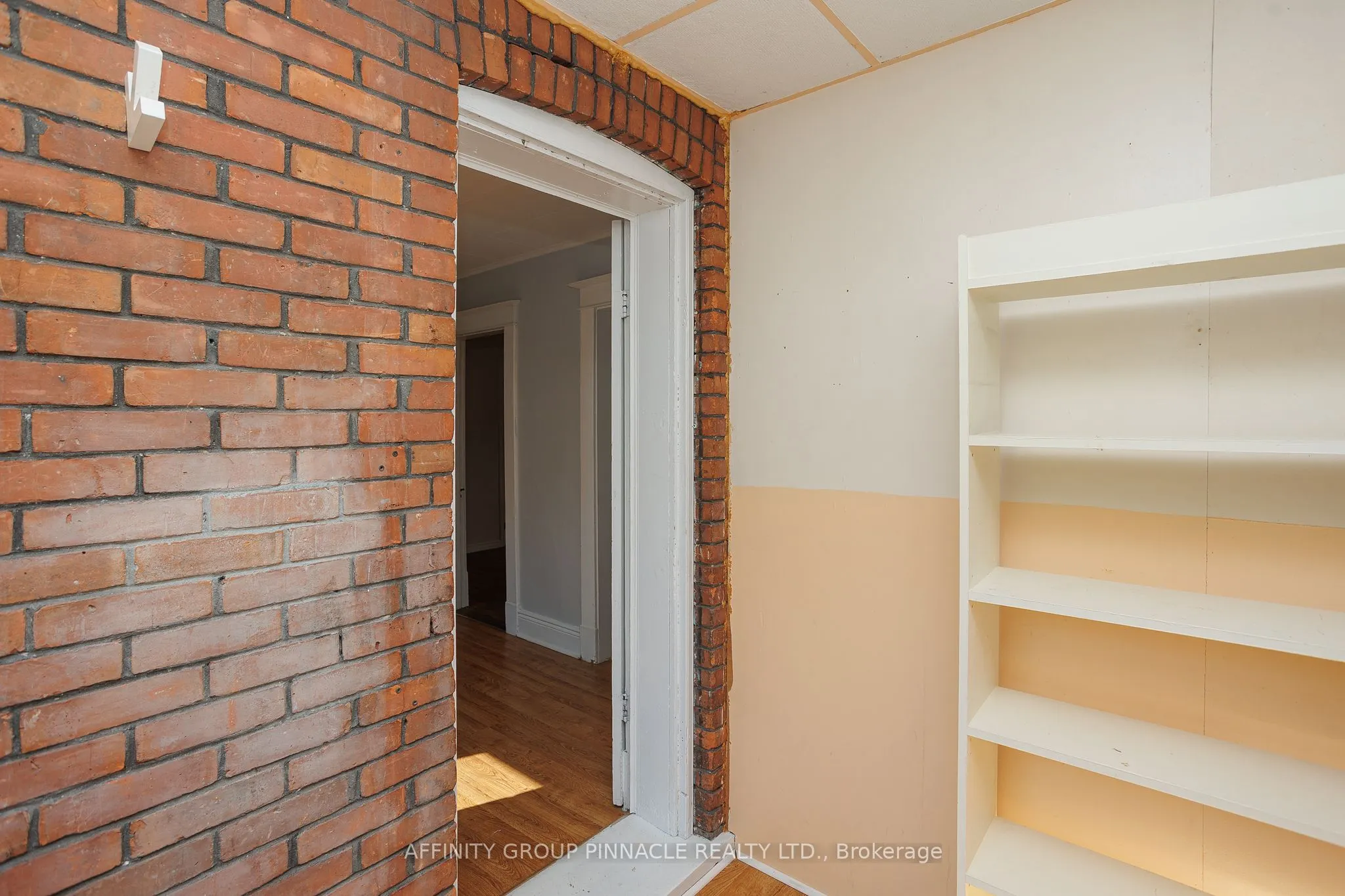 72 Melbourne Street W