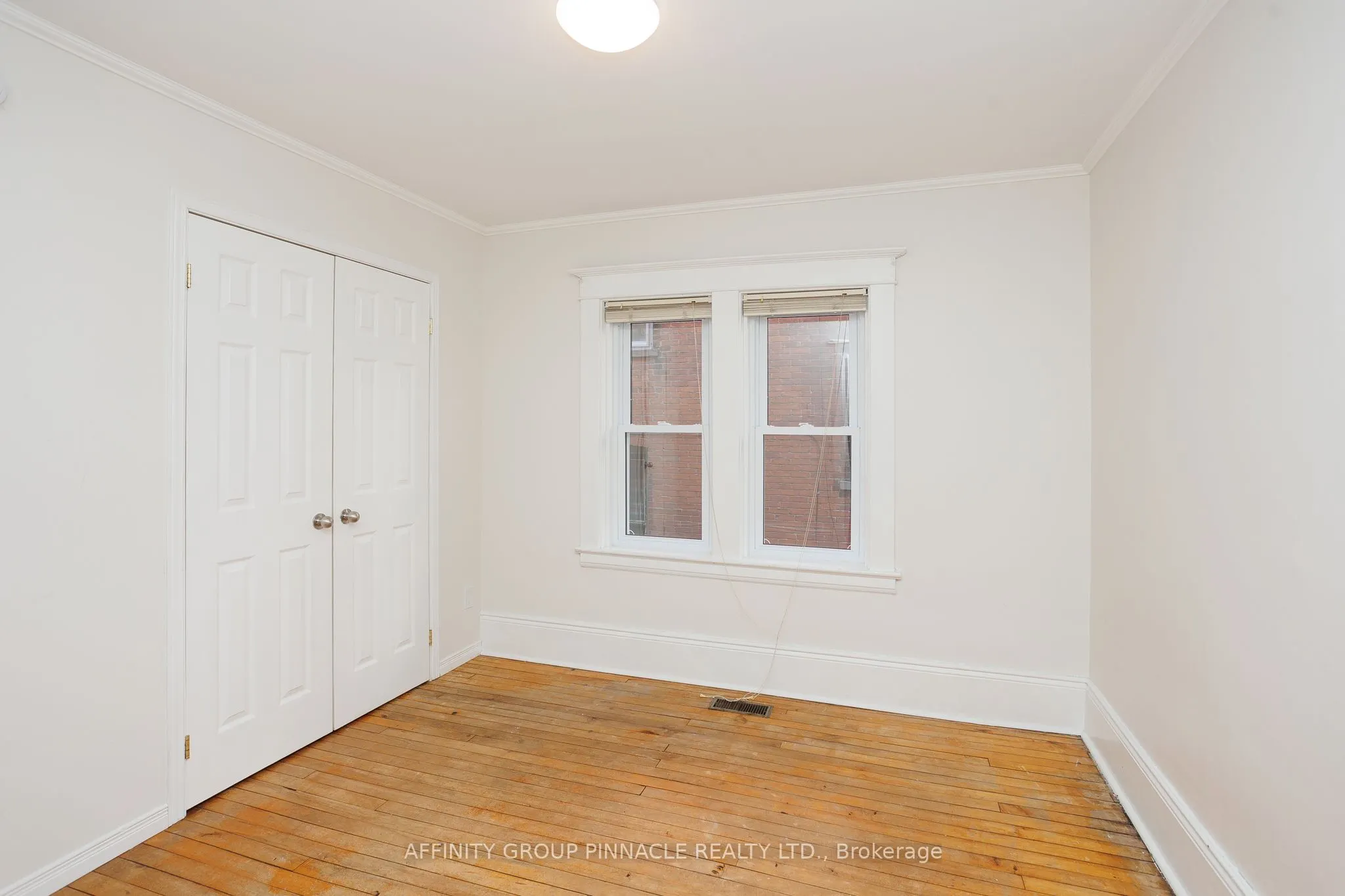 72 Melbourne Street W
