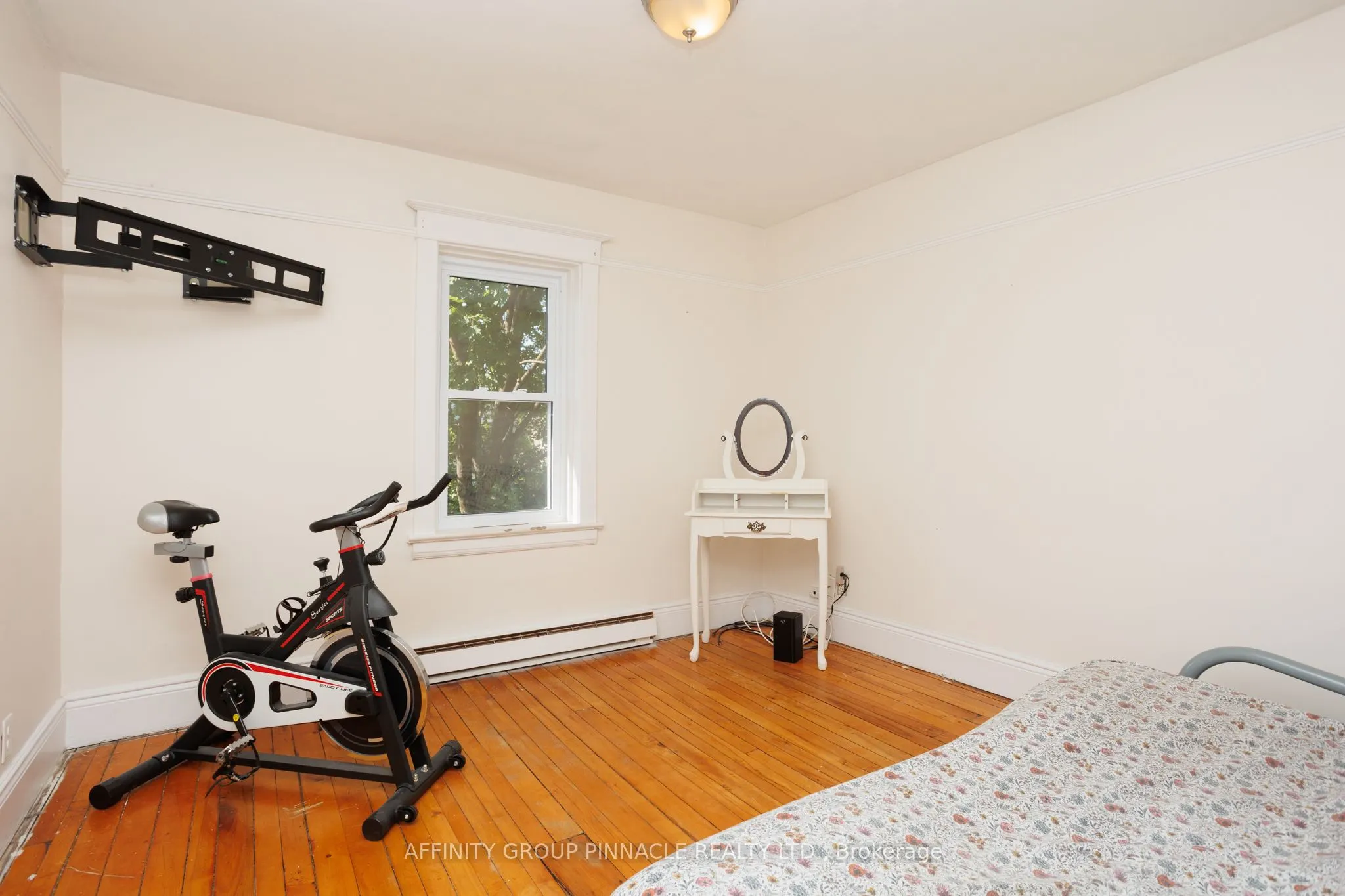 72 Melbourne Street W