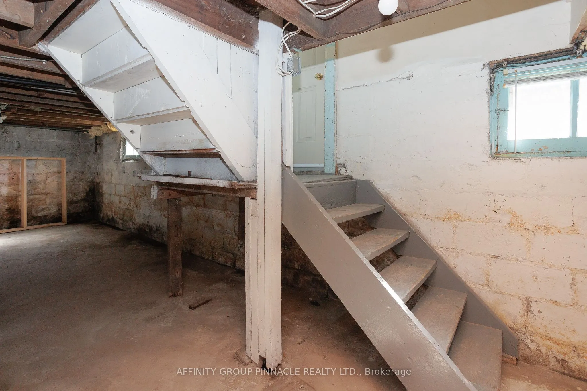72 Melbourne Street W