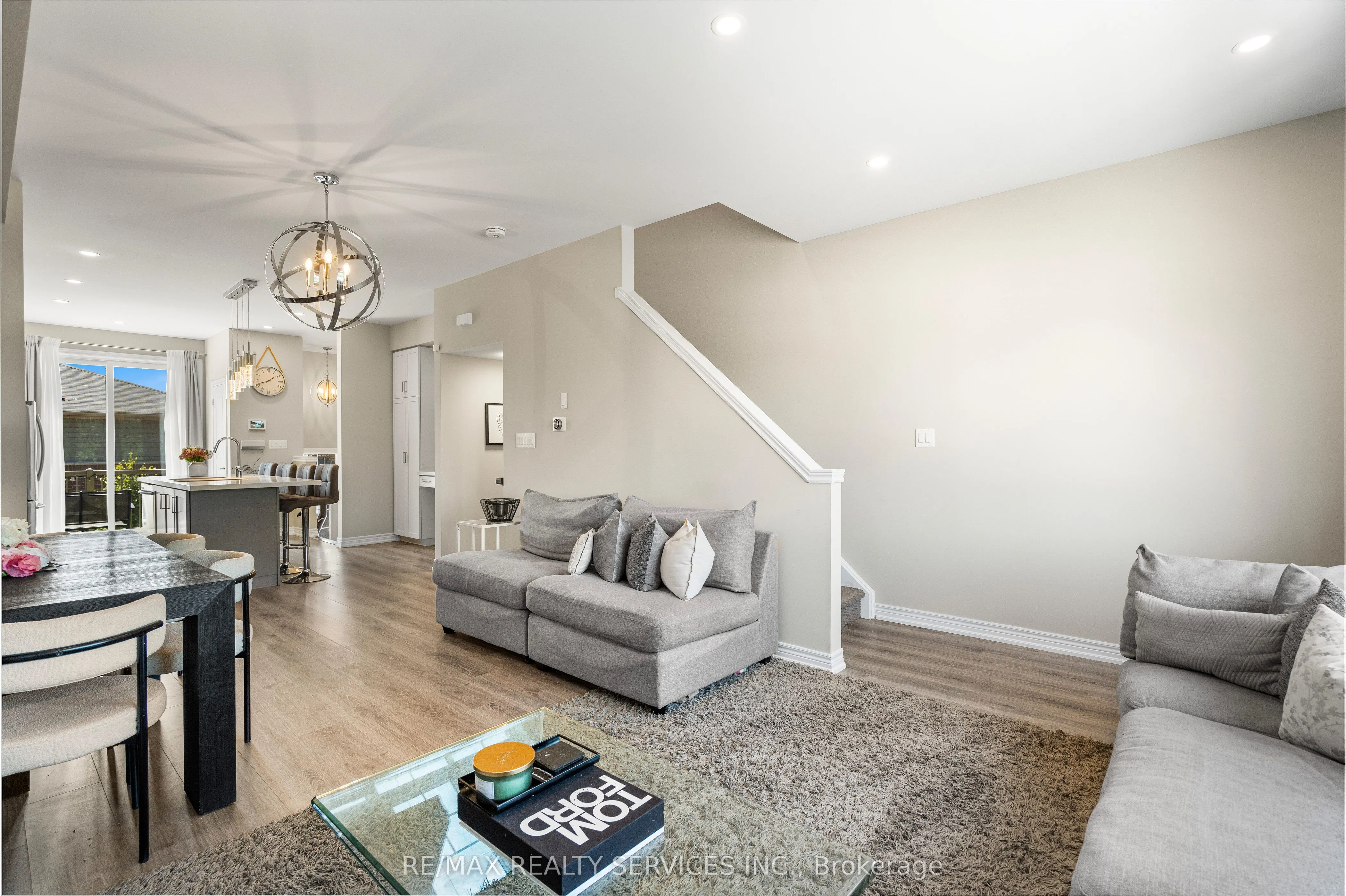 1890 Rymal Road E, #122
