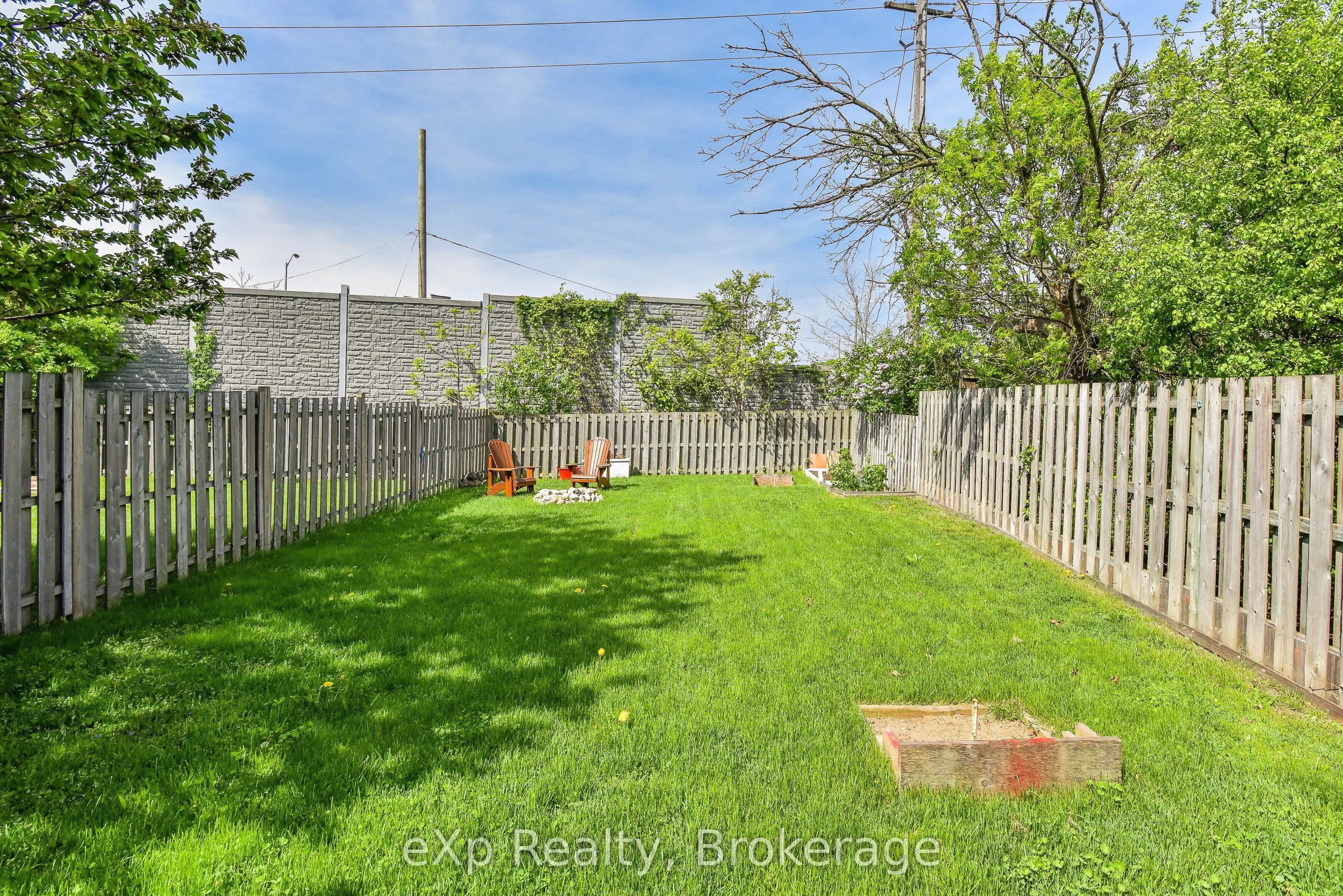 373 Hillcrest Road