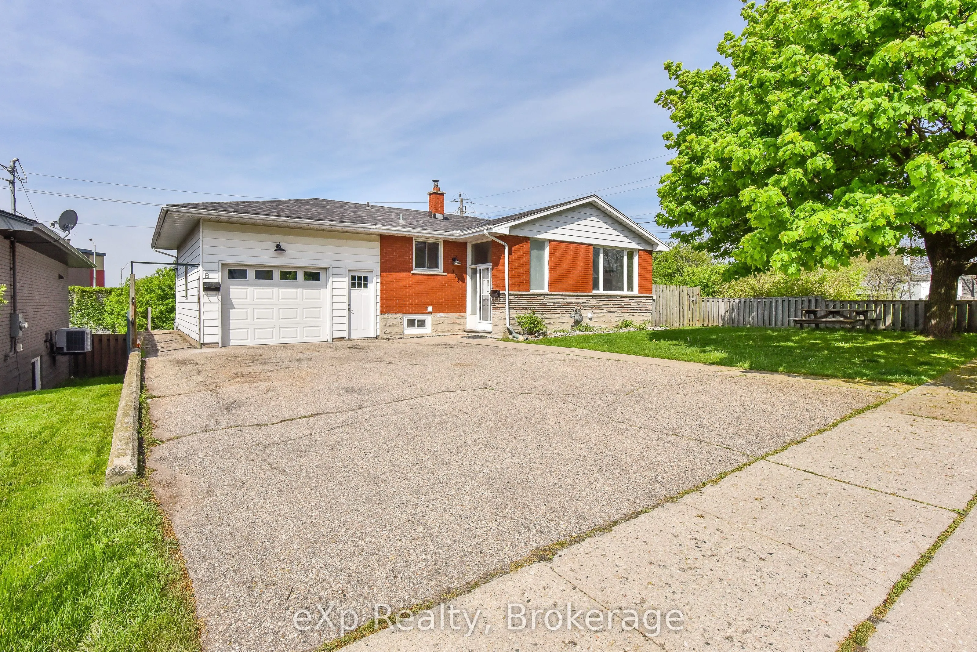 373 Hillcrest Road