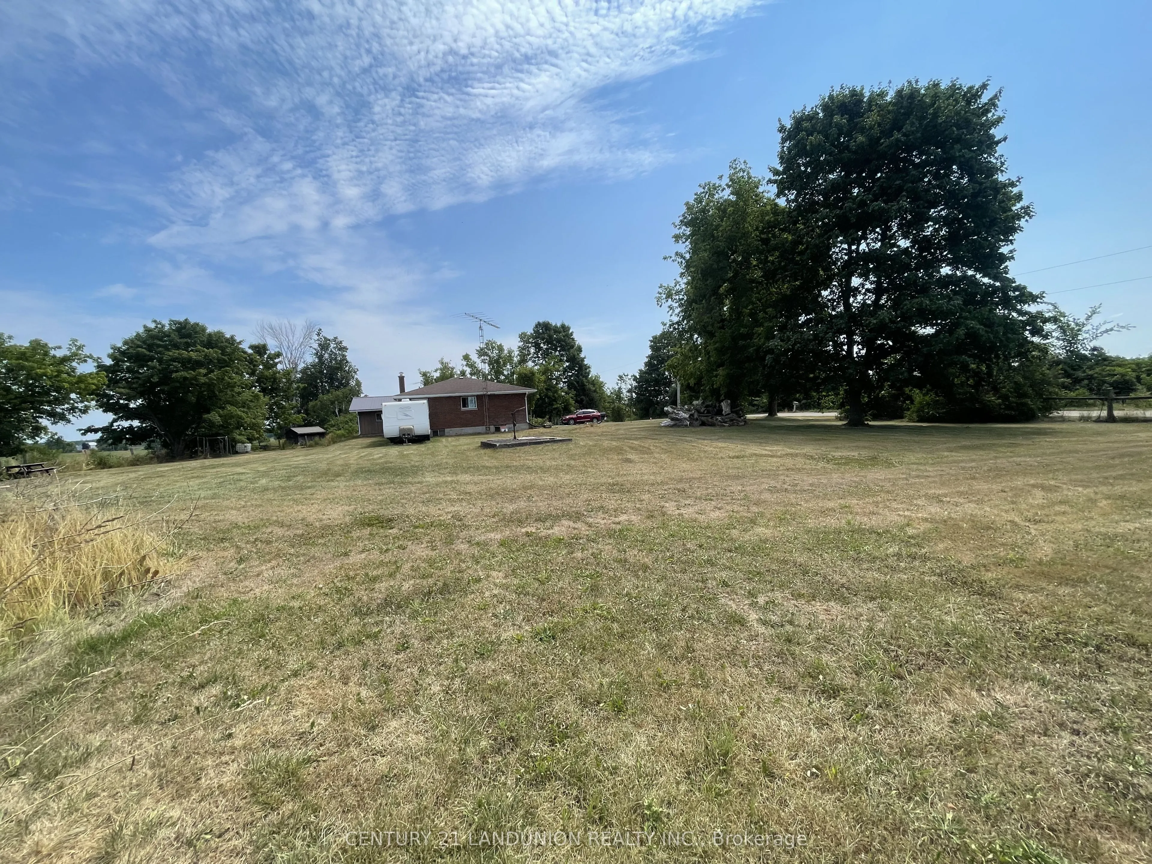 1319 Palestine Road E