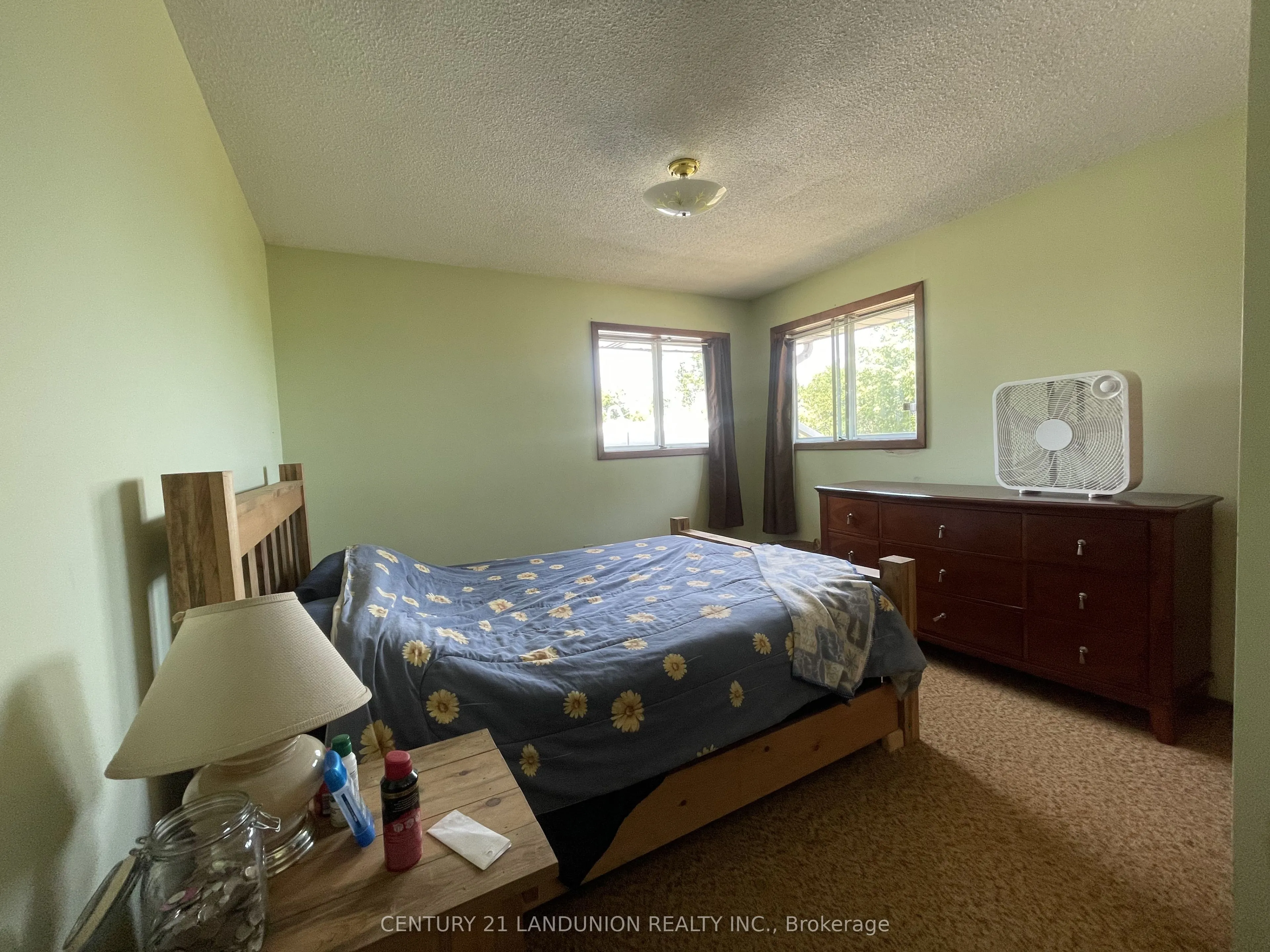 1319 Palestine Road E