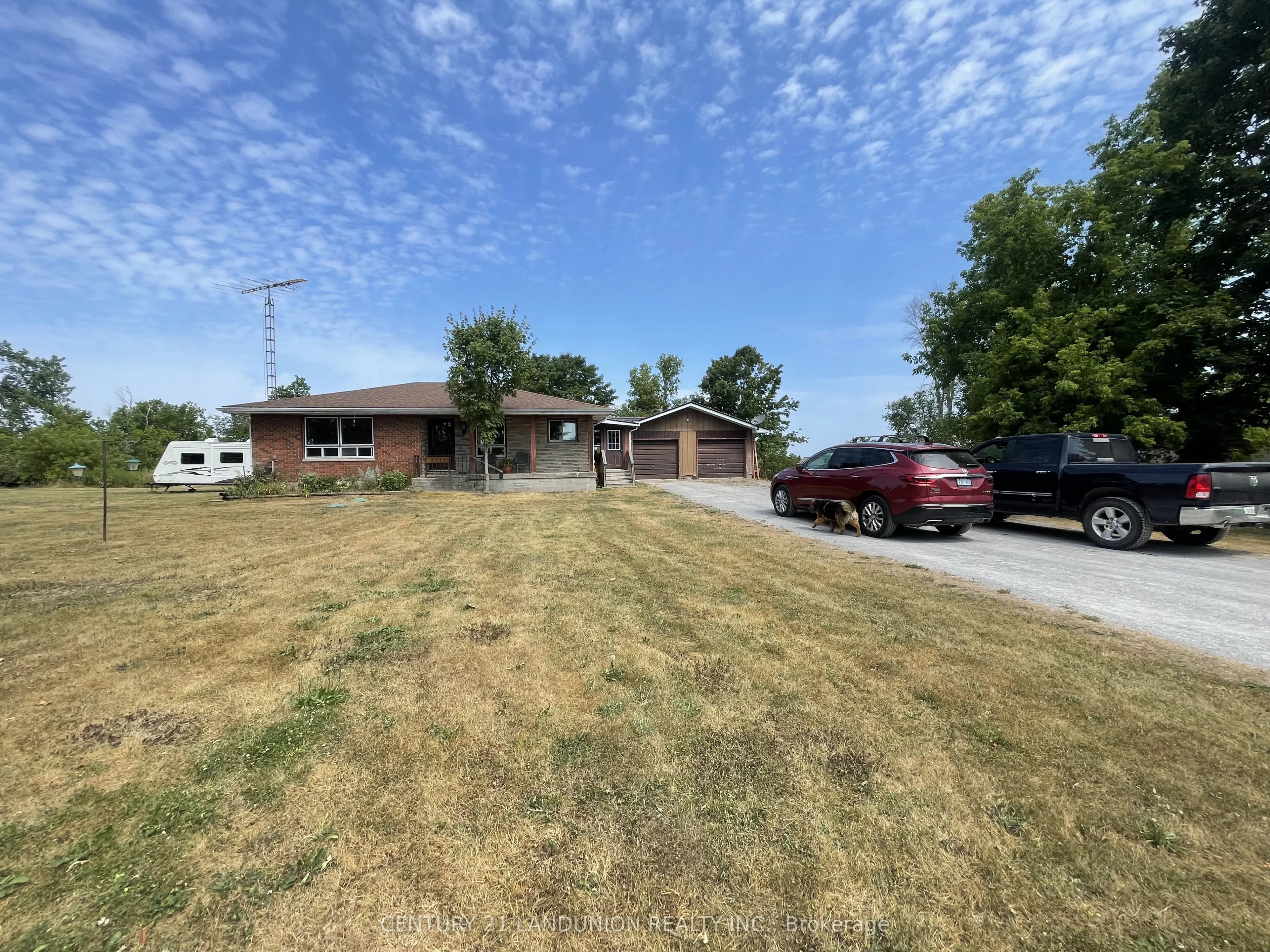 1319 Palestine Road E