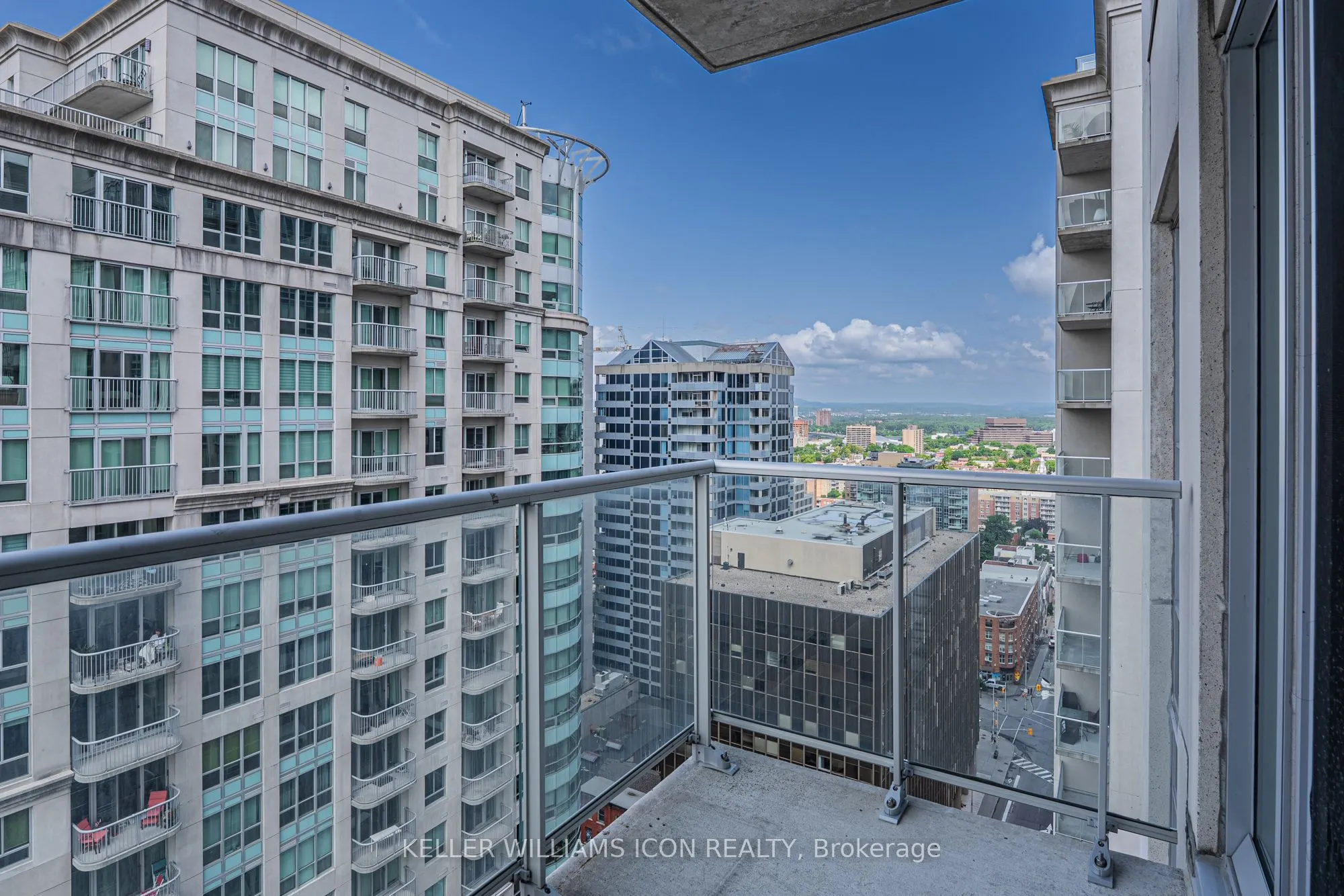 195 Besserer Street, #2209