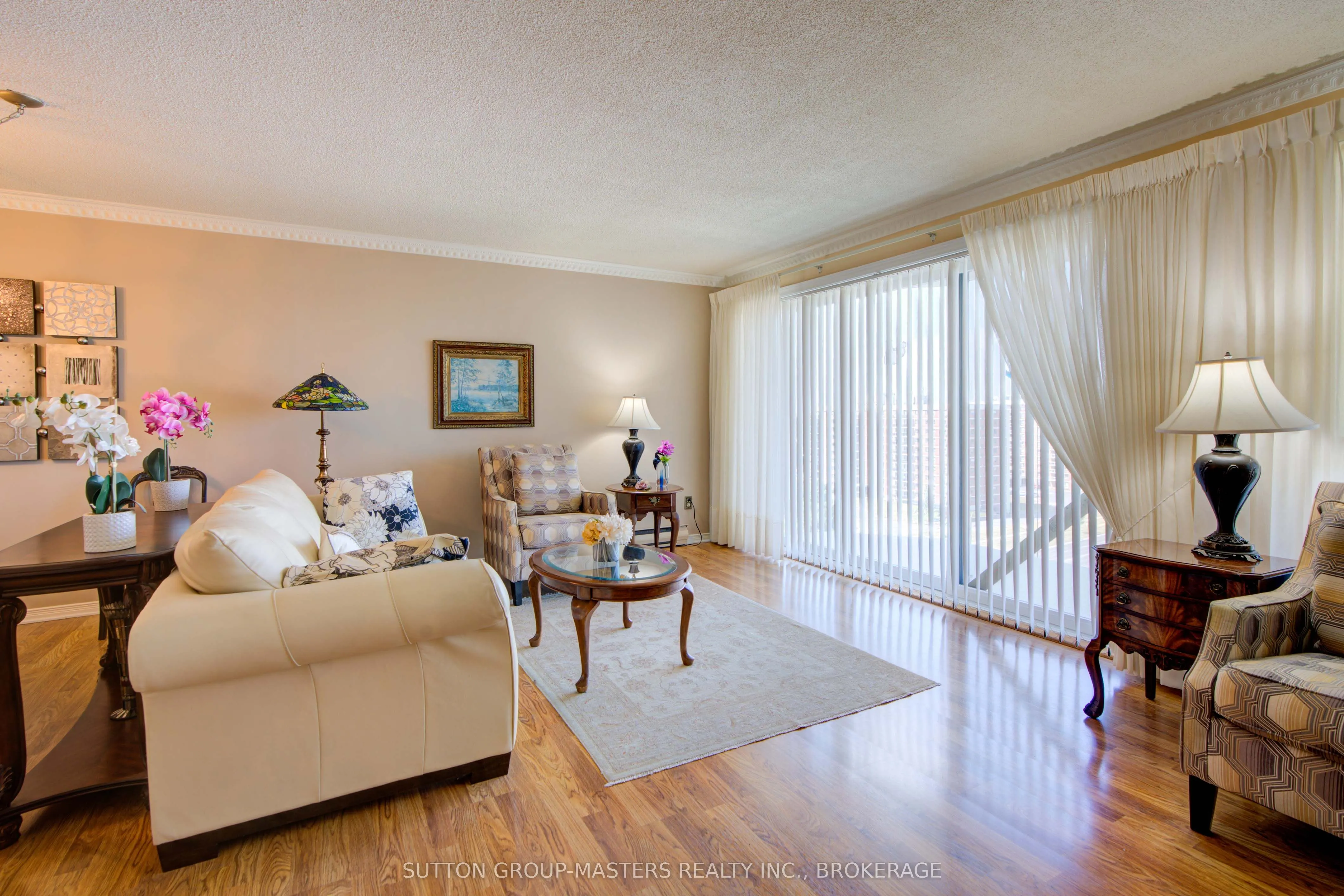 257 Bath Road, #1004