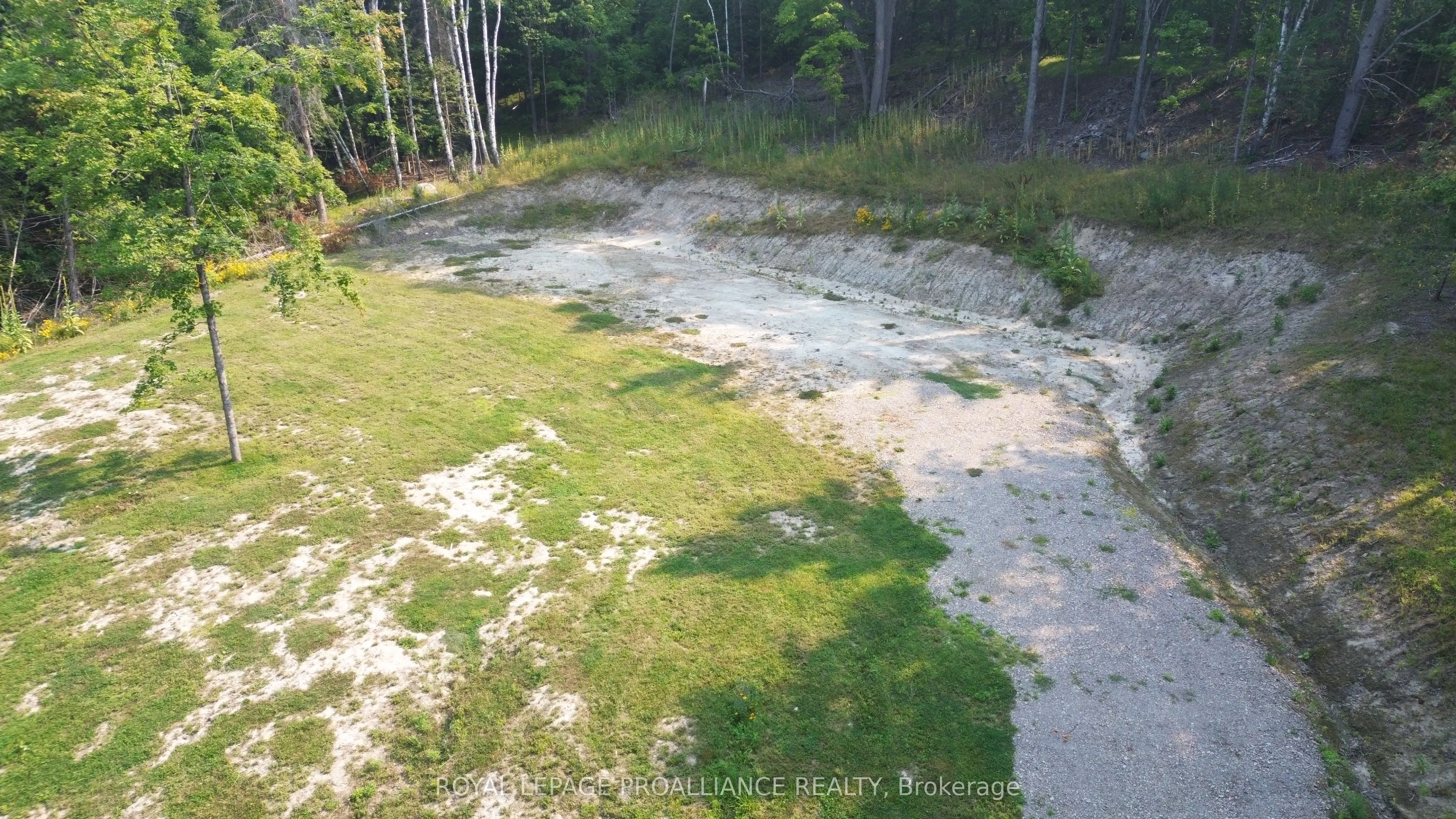 1054 Centre Line Road