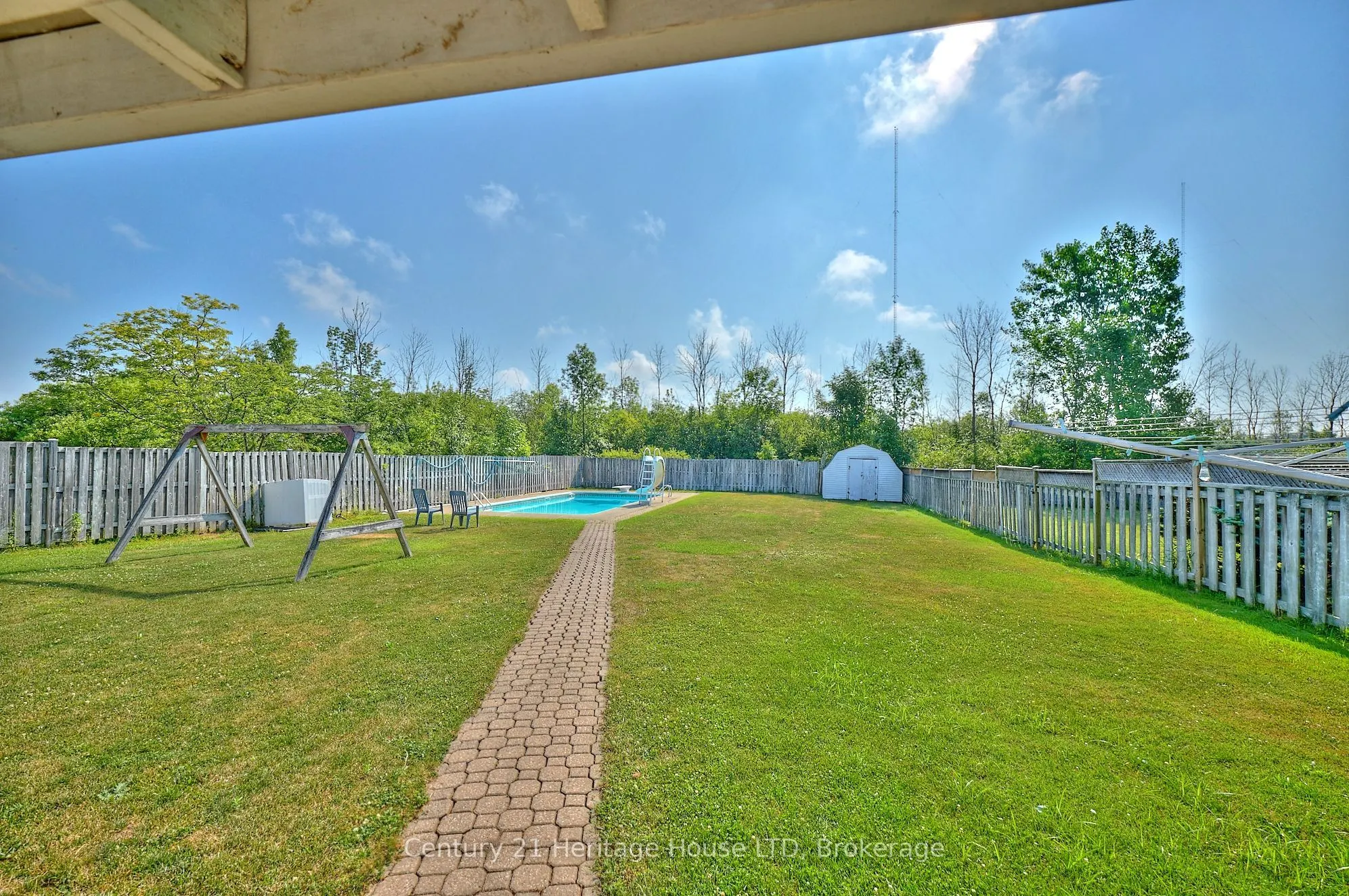 874 Crescent Road