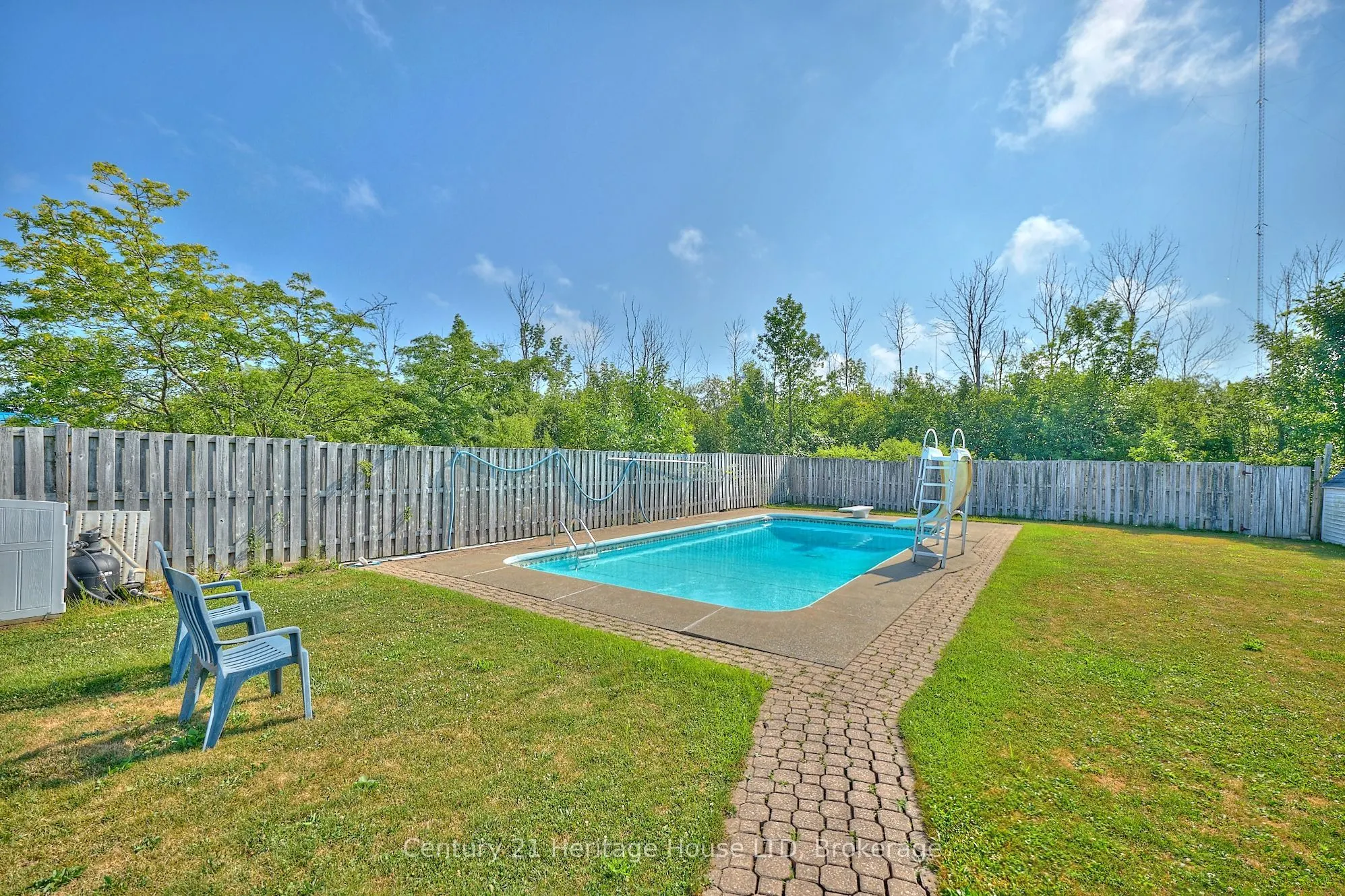 874 Crescent Road
