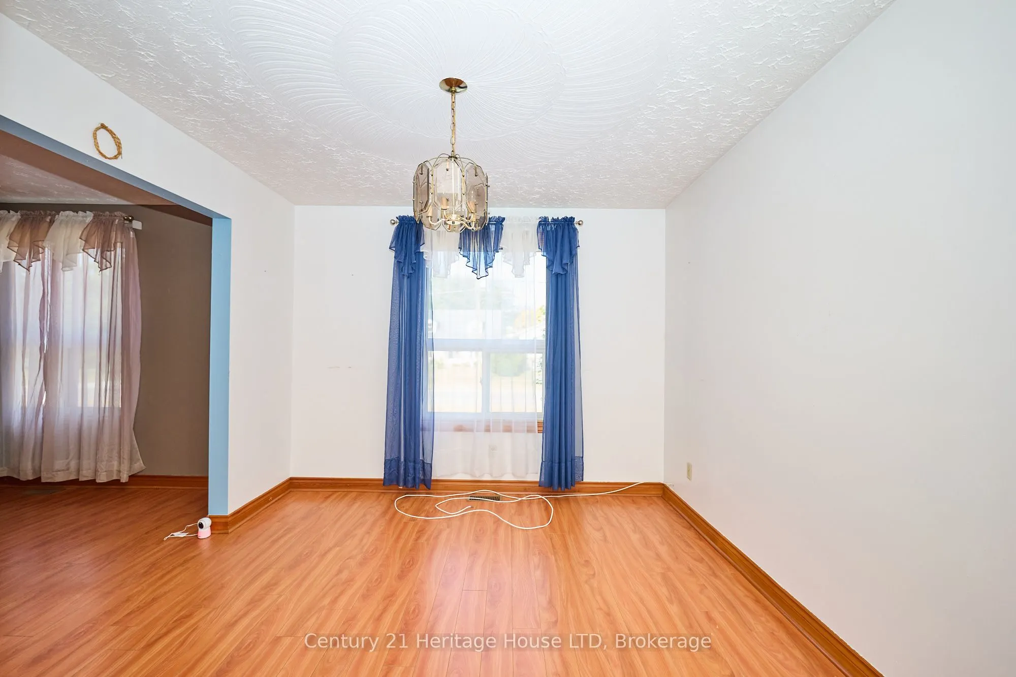 874 Crescent Road