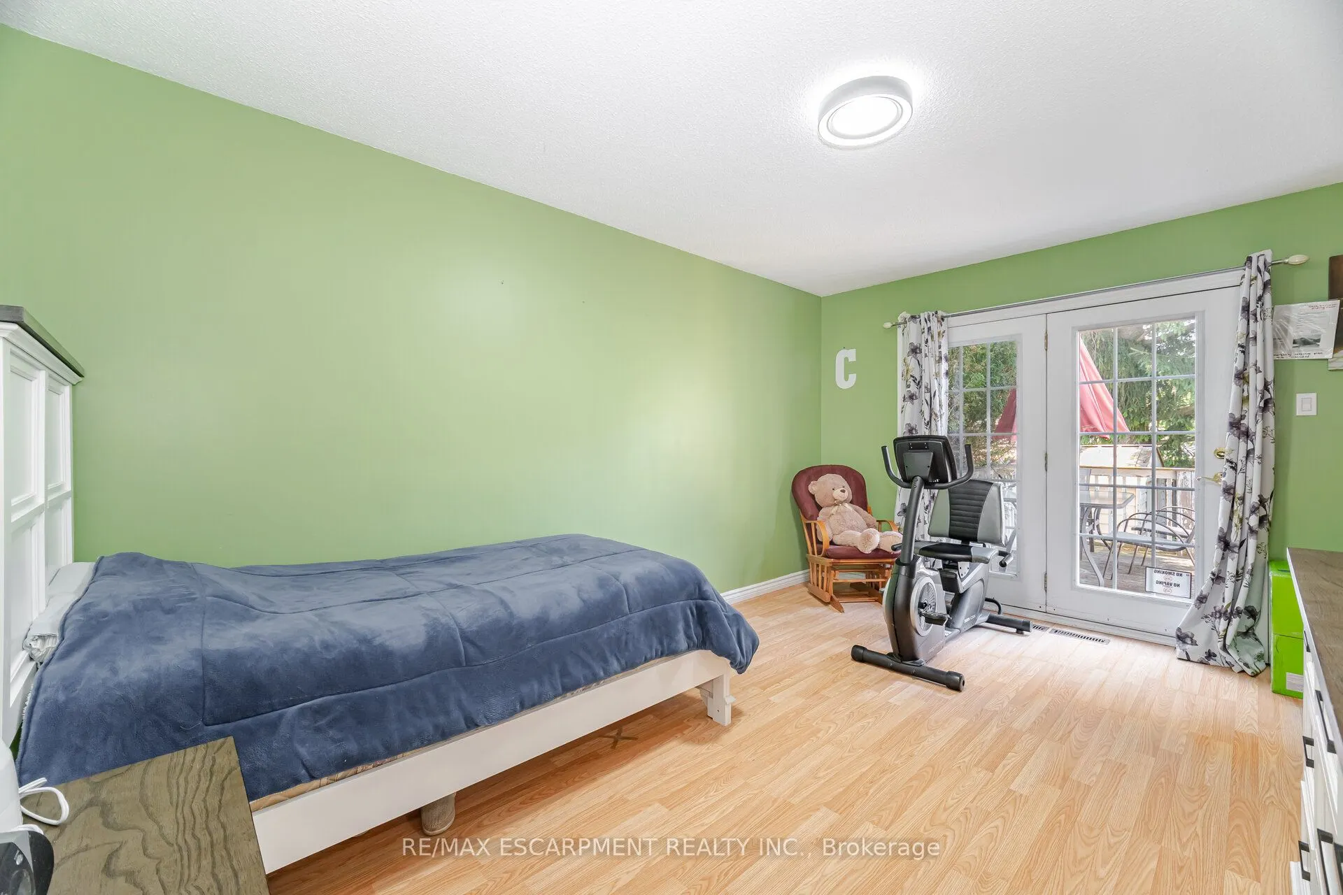 178 Athenia Drive