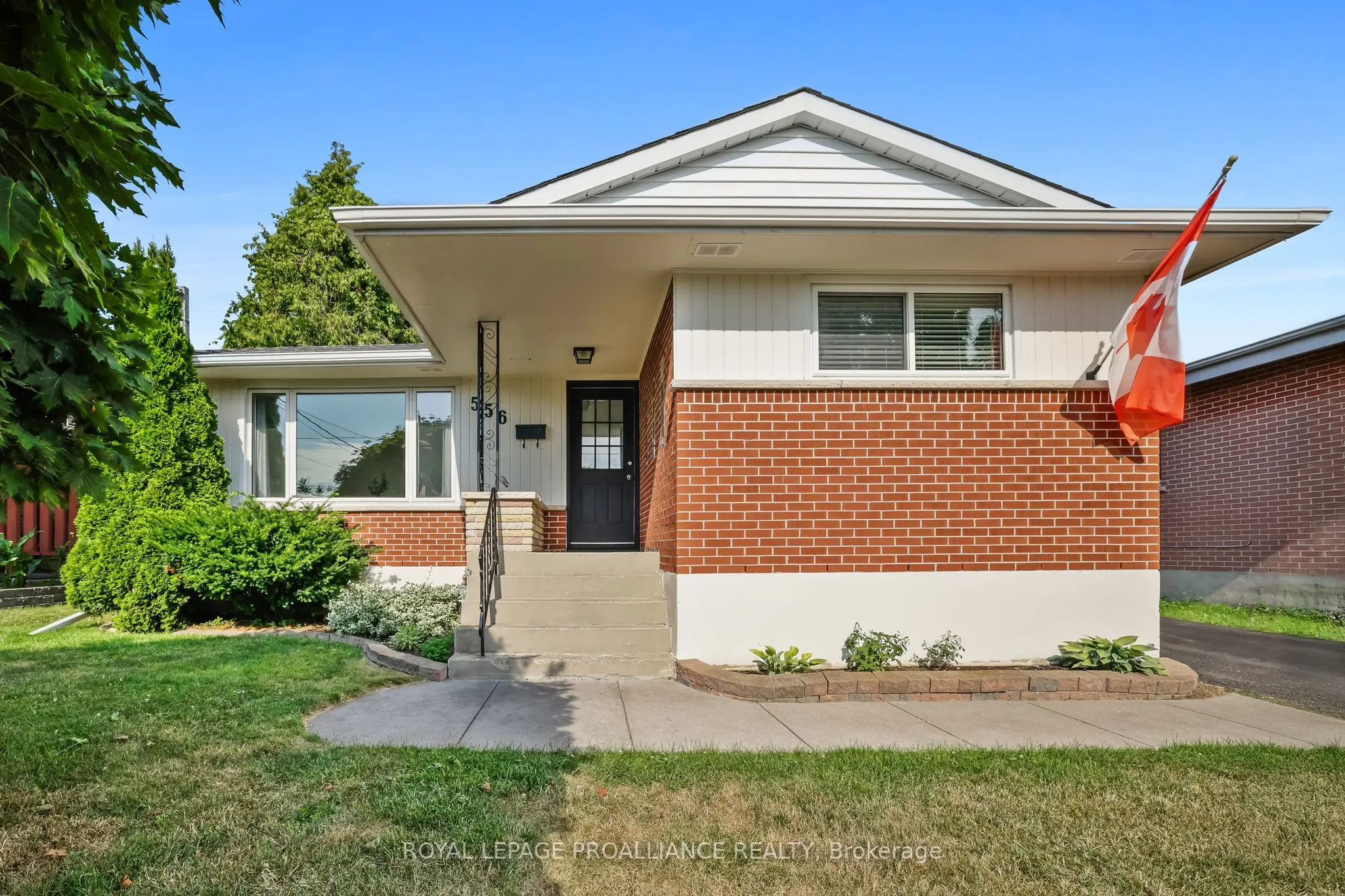 556 Sinclair Street