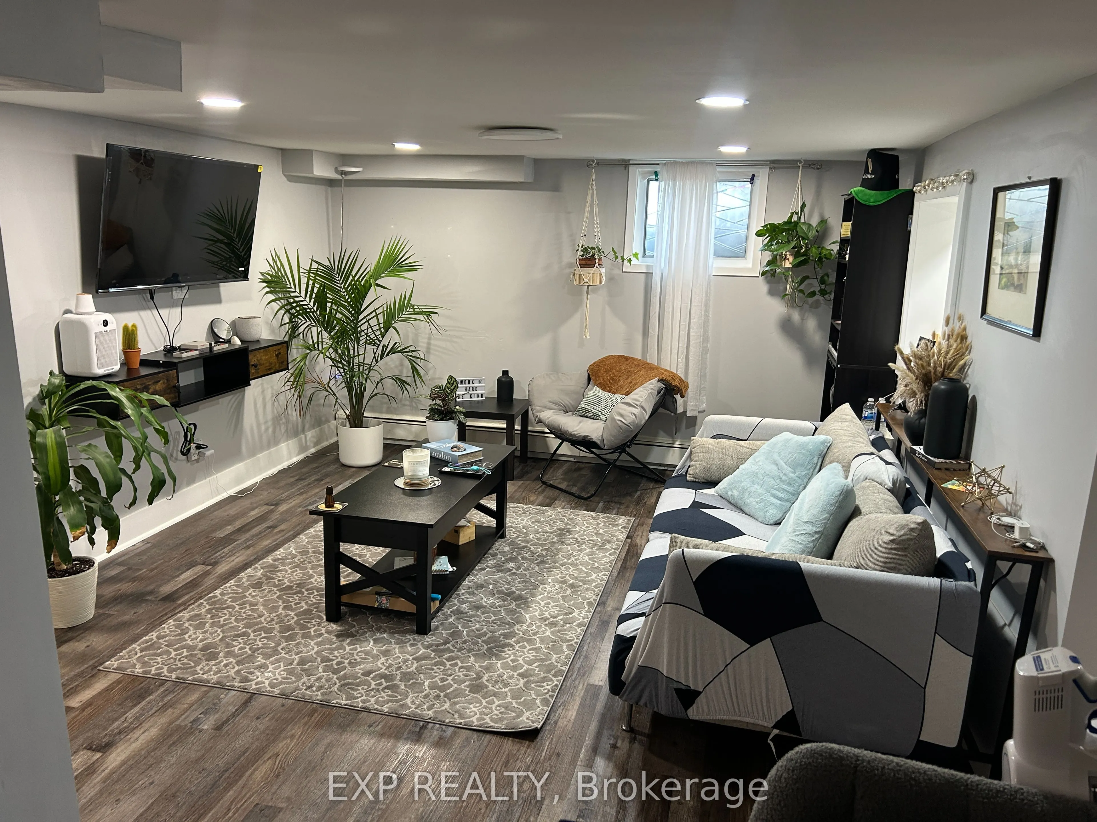 122 Hellems Avenue, #1