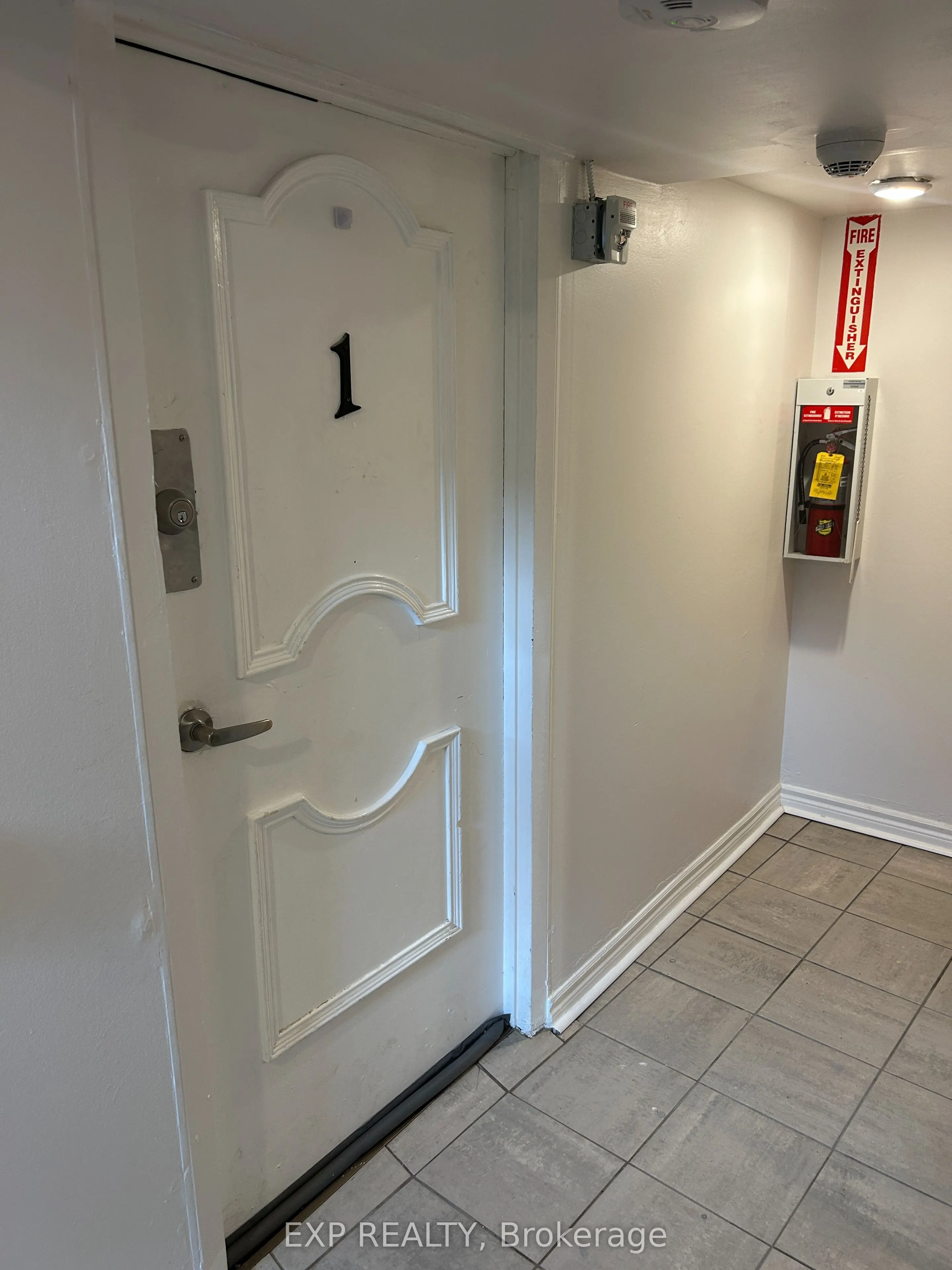 122 Hellems Avenue, #1