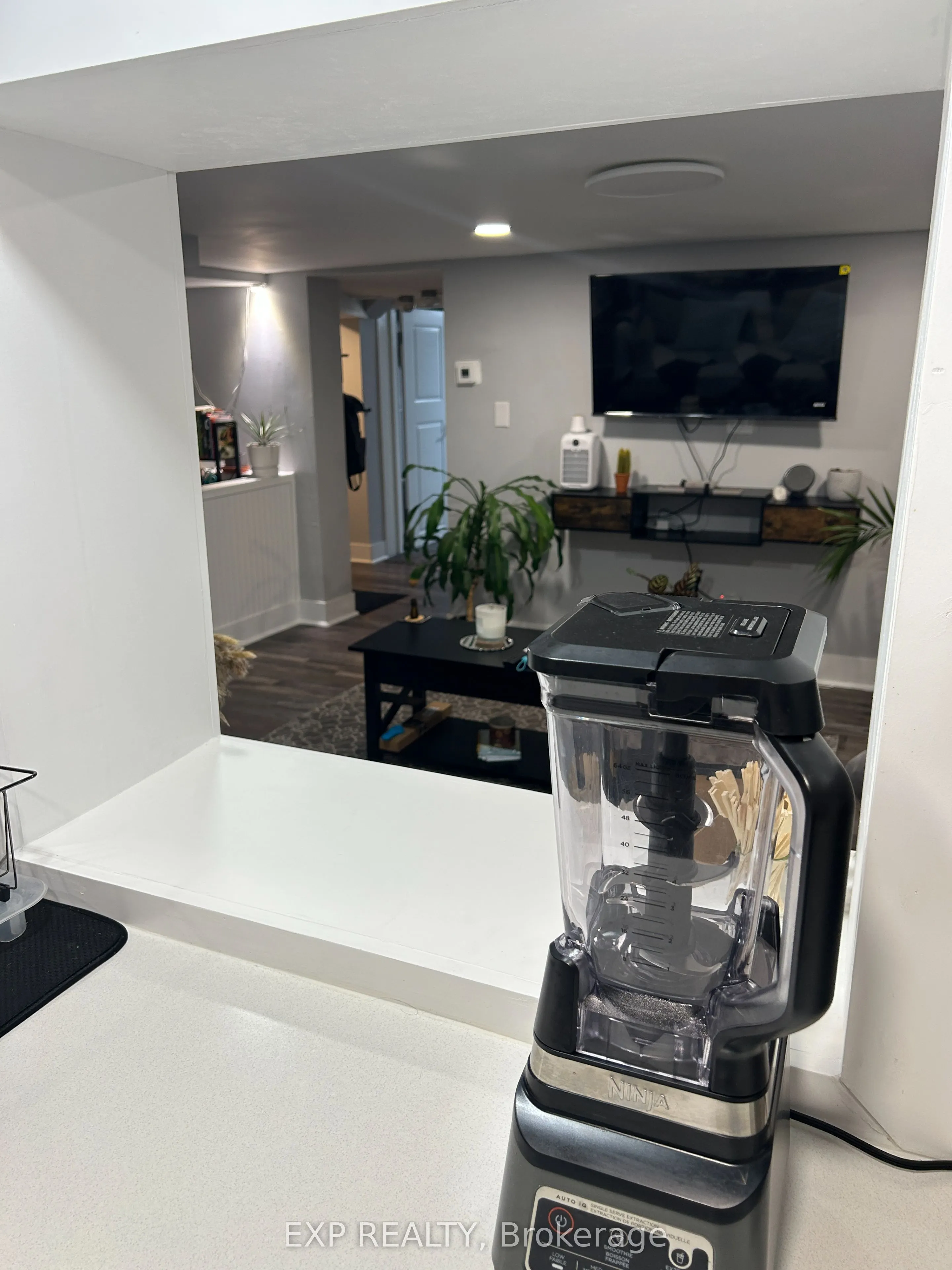 122 Hellems Avenue, #1