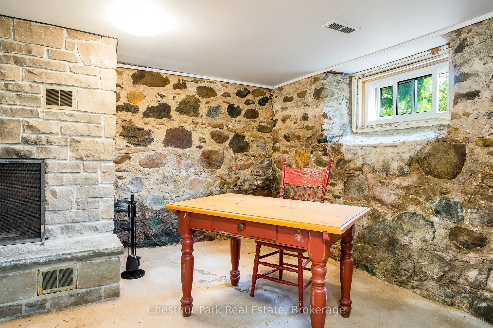137312 Grey Road 12