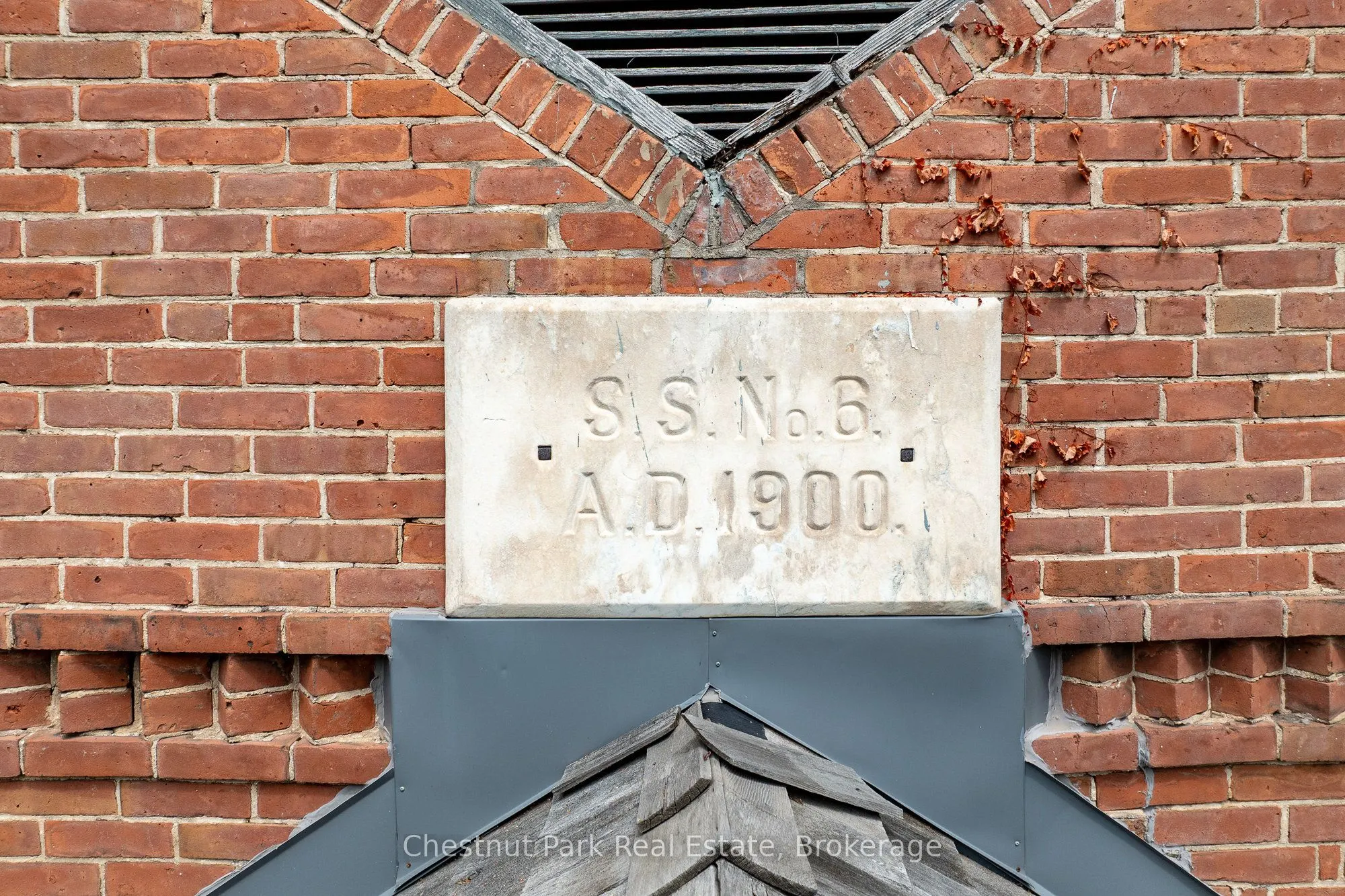 137312 Grey Road 12