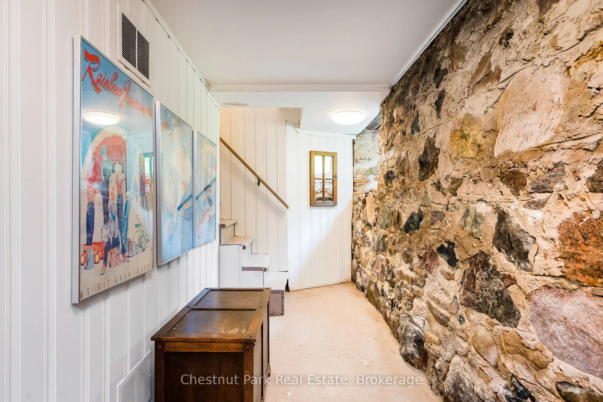 137312 Grey Road 12
