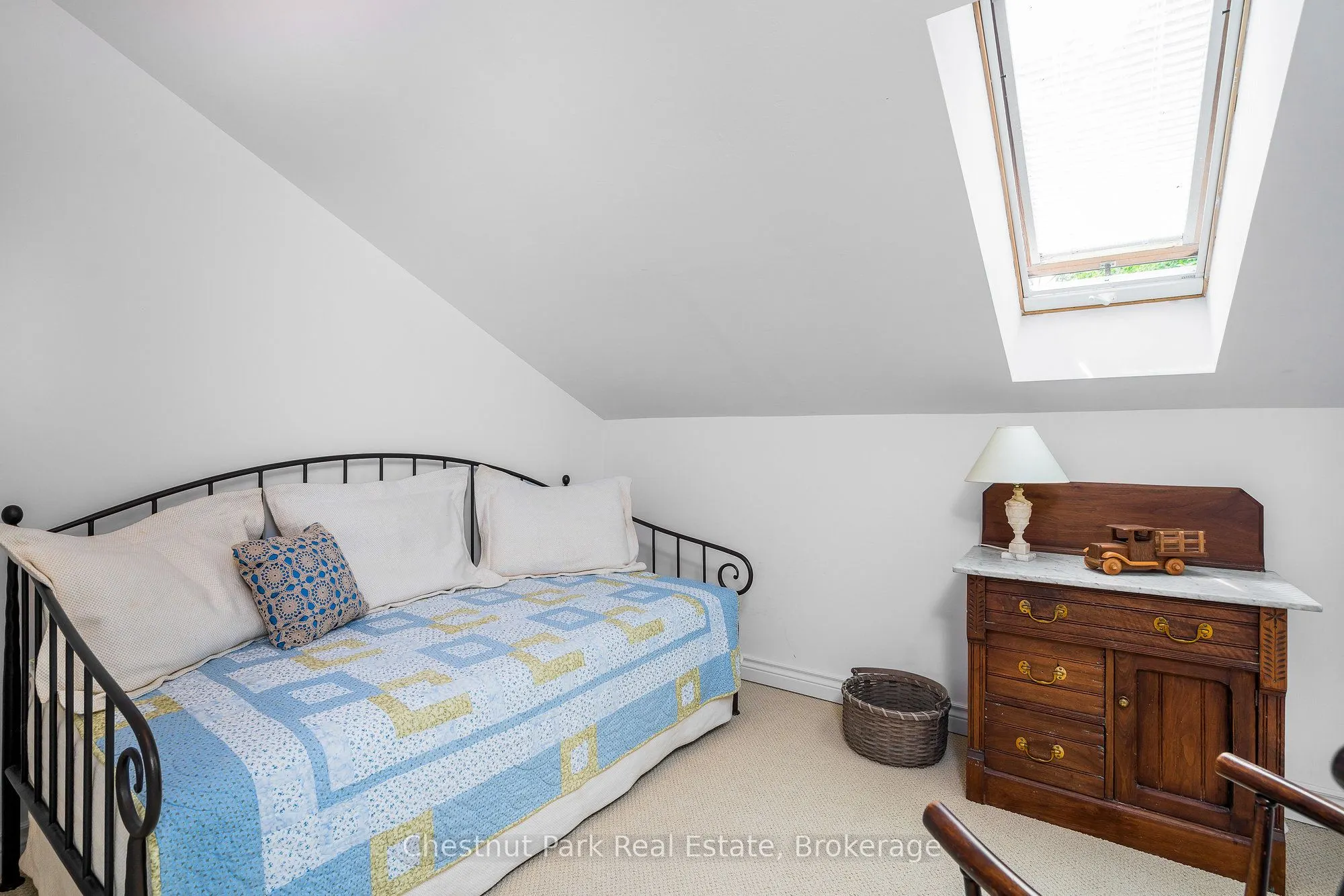 137312 Grey Road 12