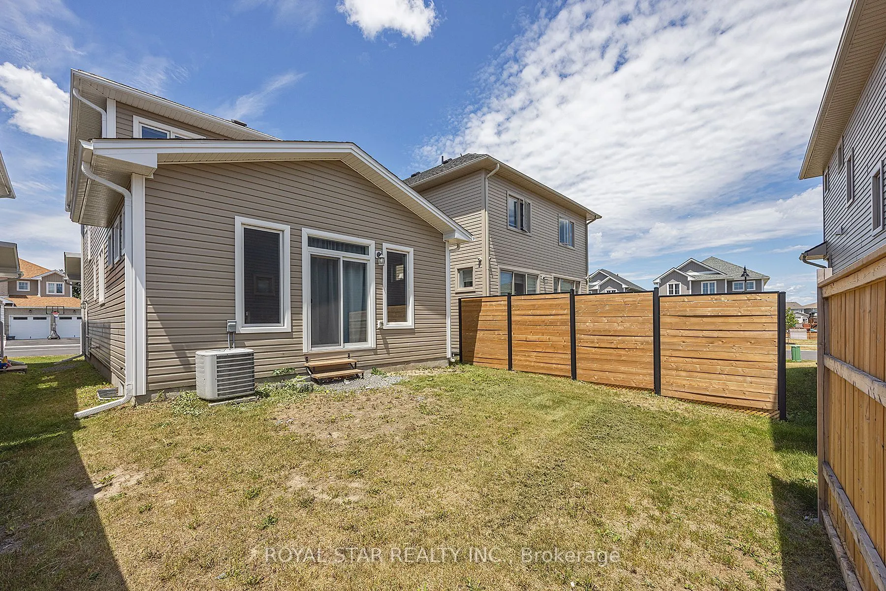 498 Beth Crescent