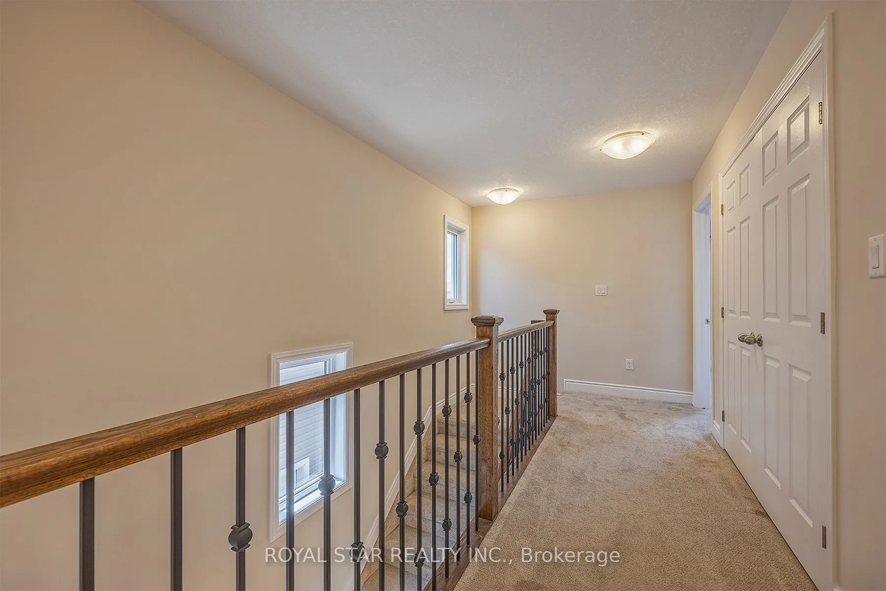 498 Beth Crescent