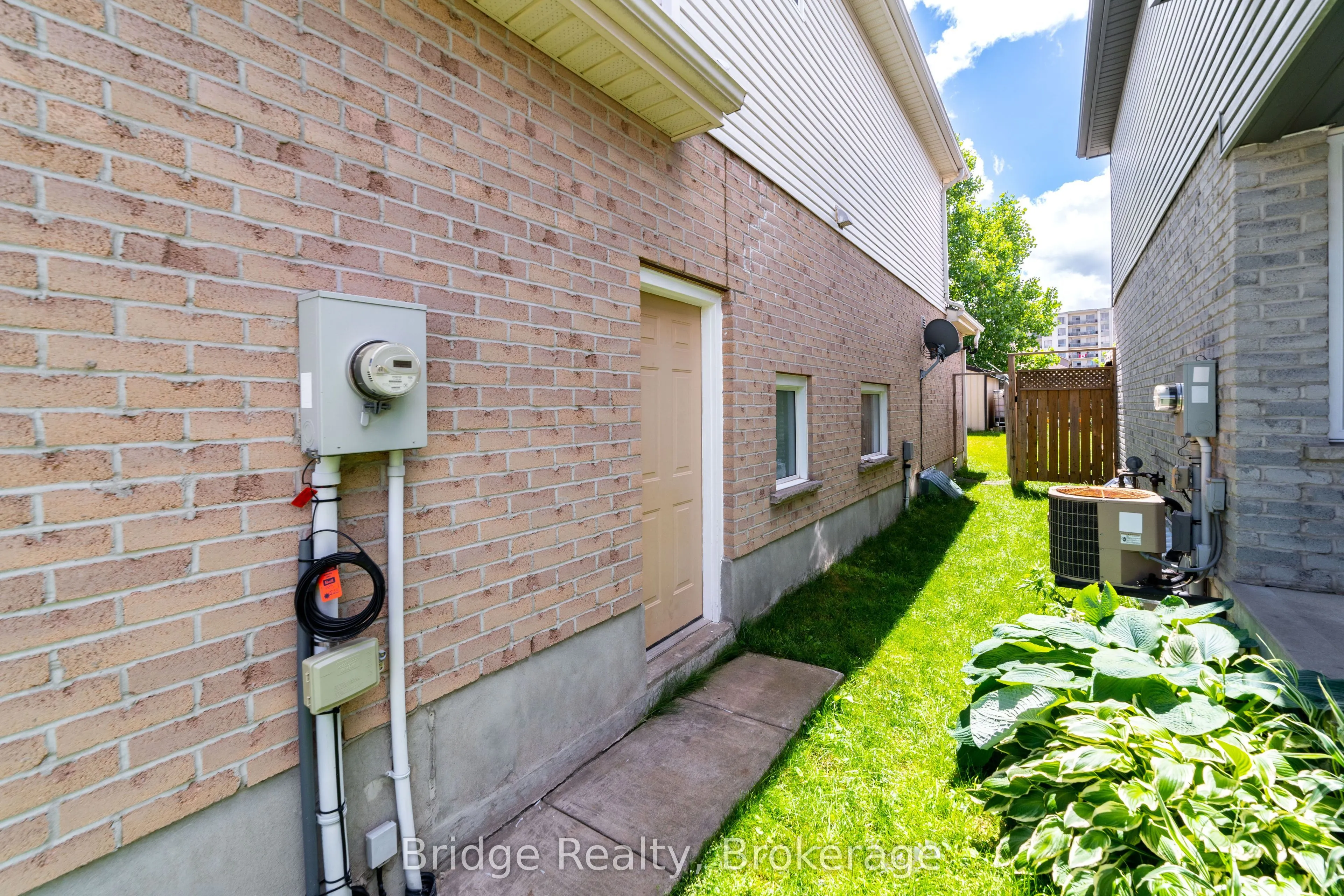 551 Ontario Street