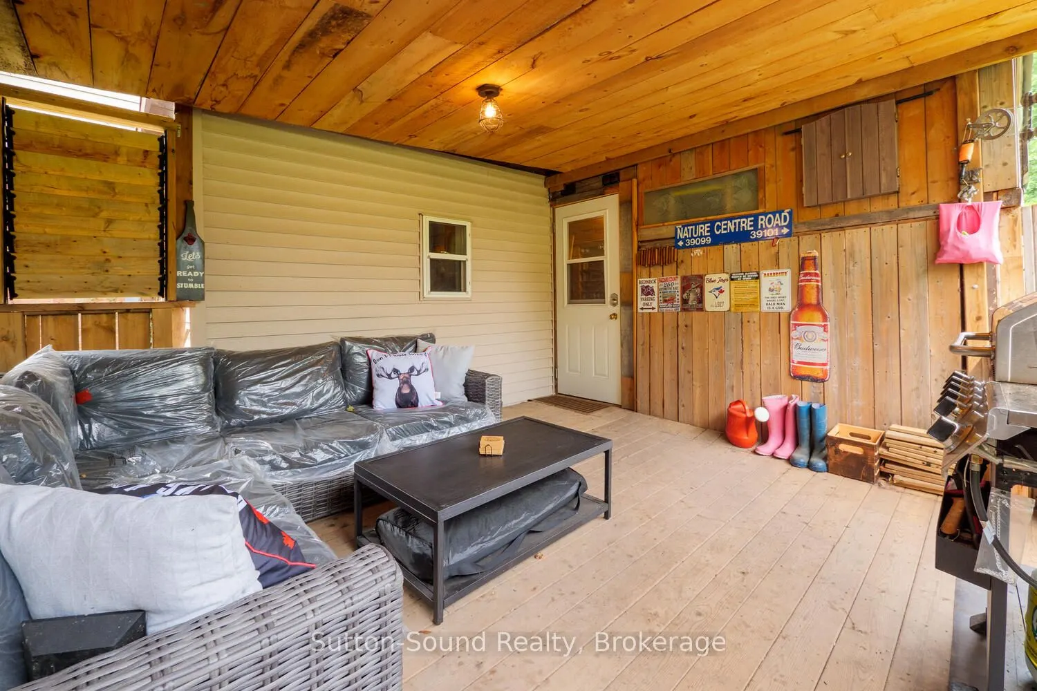558 13th A Street W