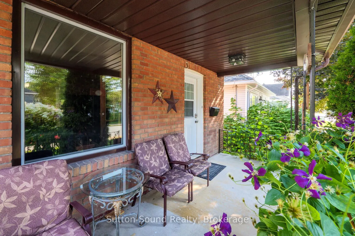 558 13th A Street W