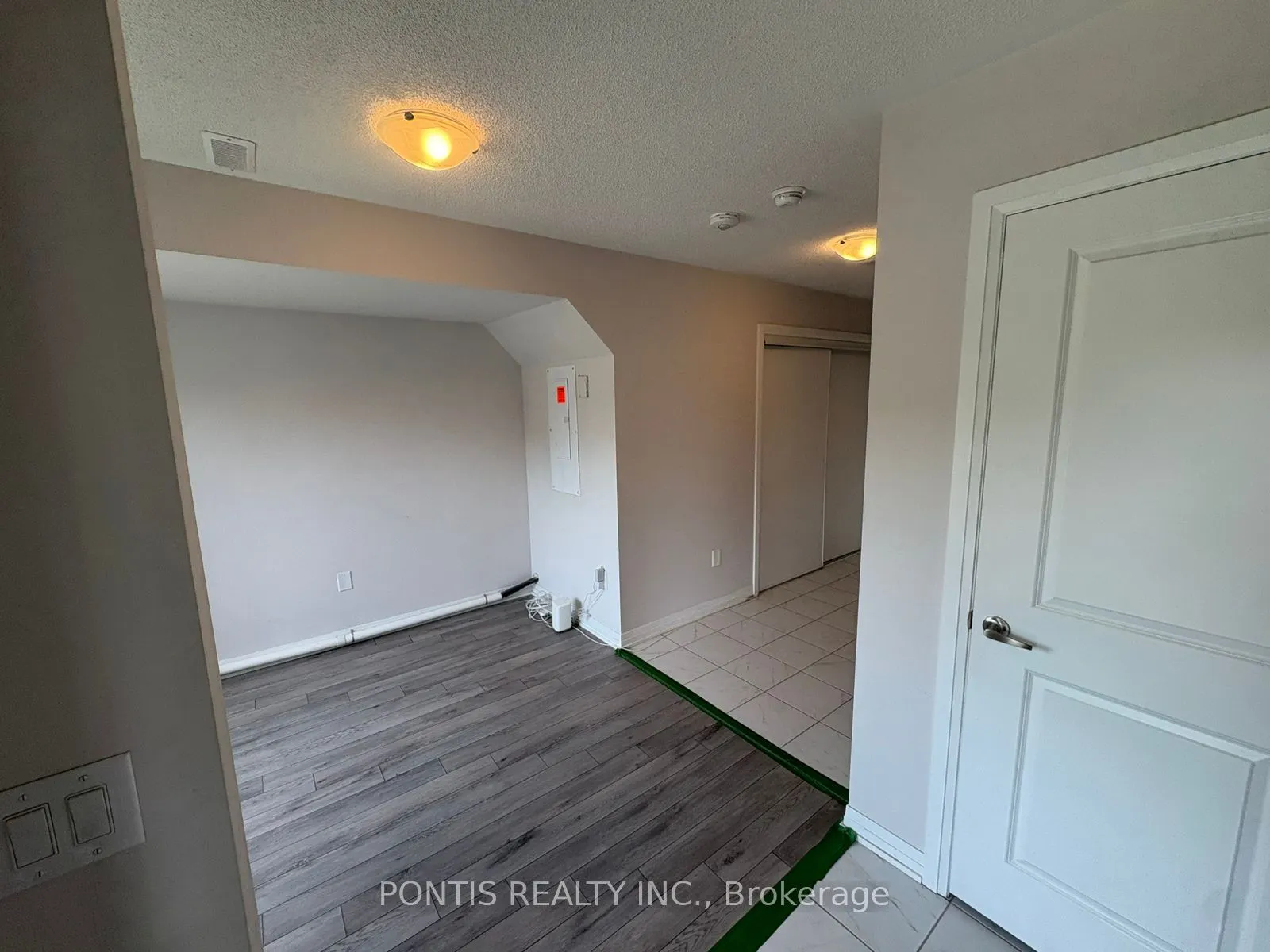 585 Colborne Street E, #304