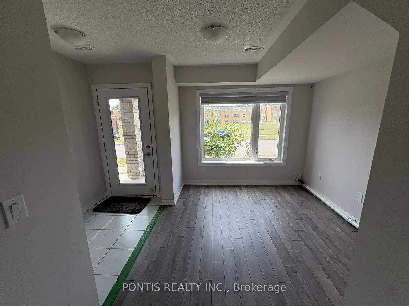 585 Colborne Street E, #304