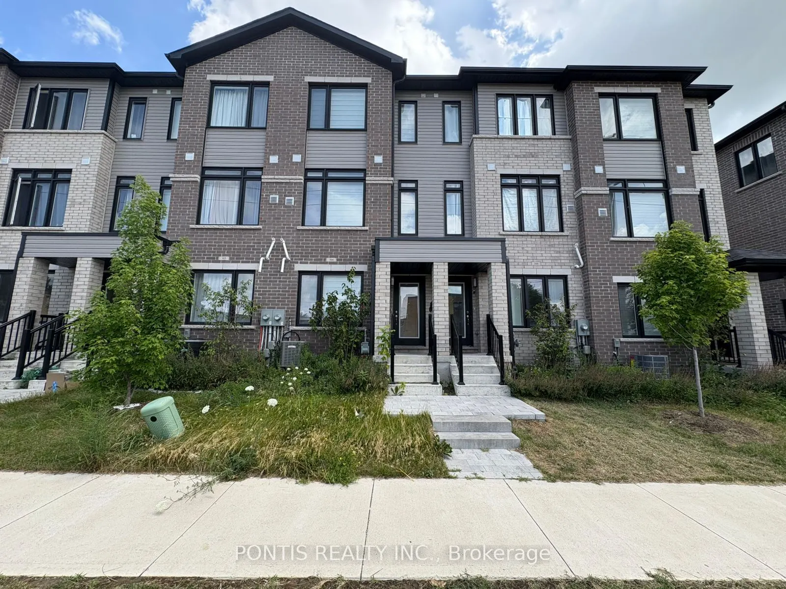 585 Colborne Street E, #304