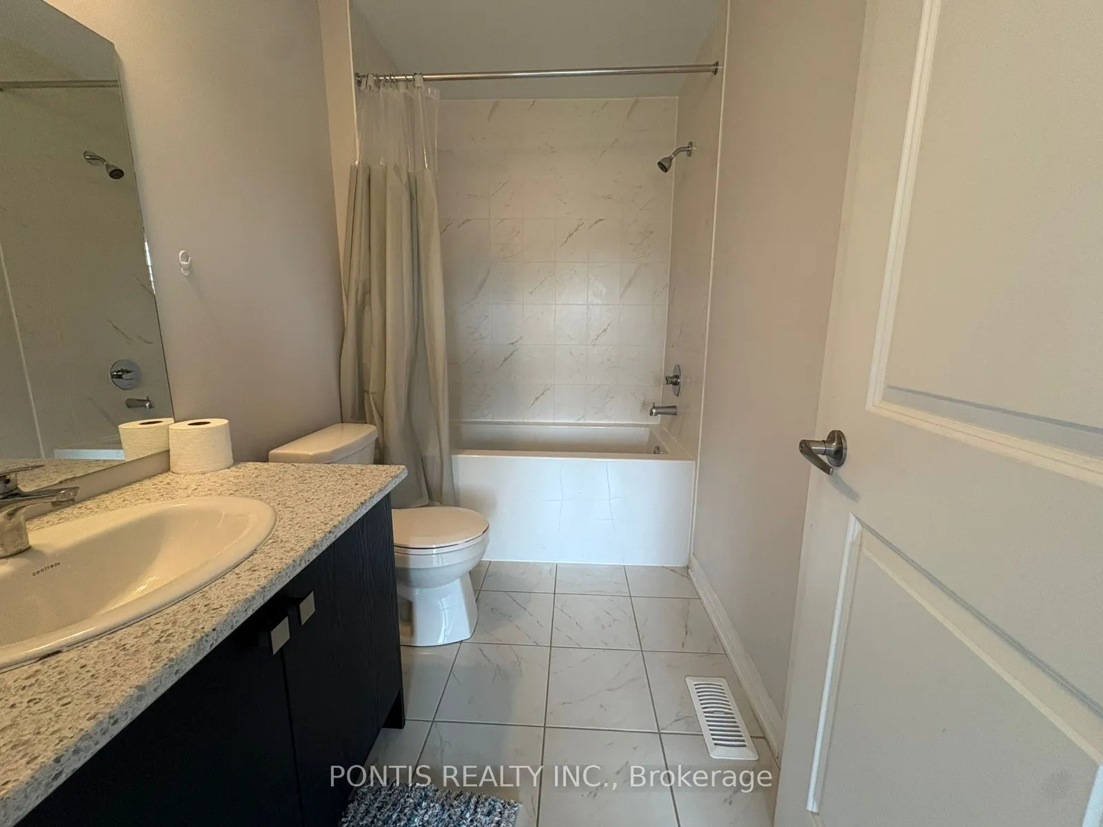 585 Colborne Street E, #304