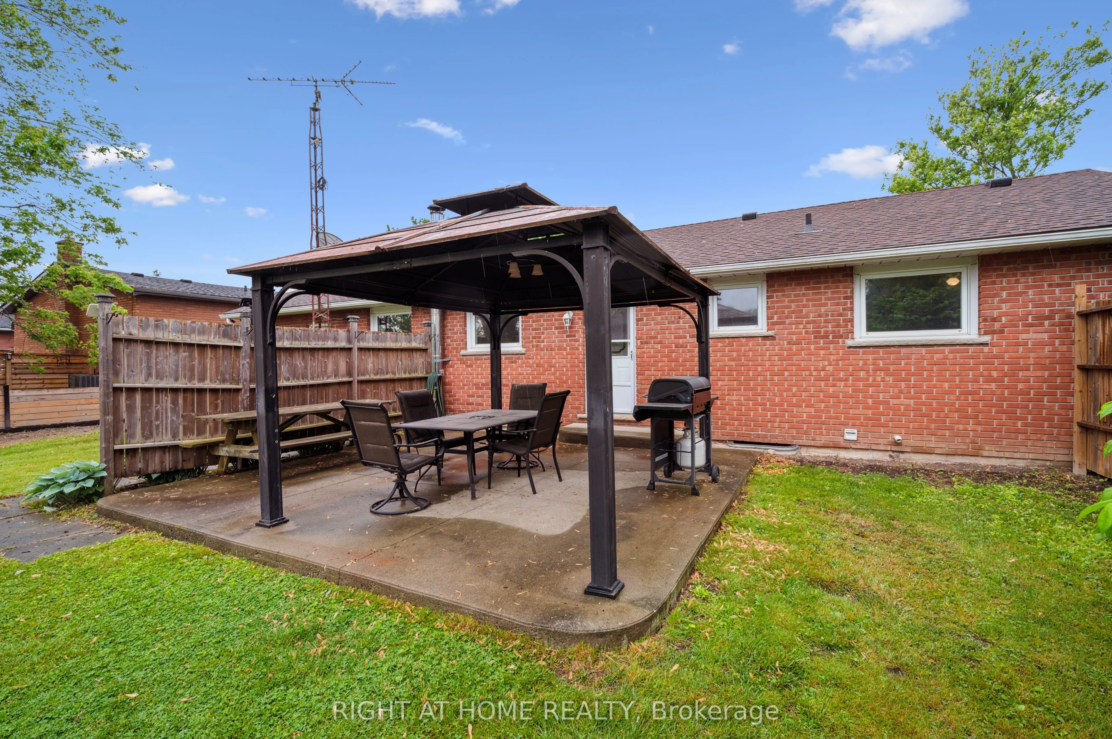 3567 South Grimsby 12 Road