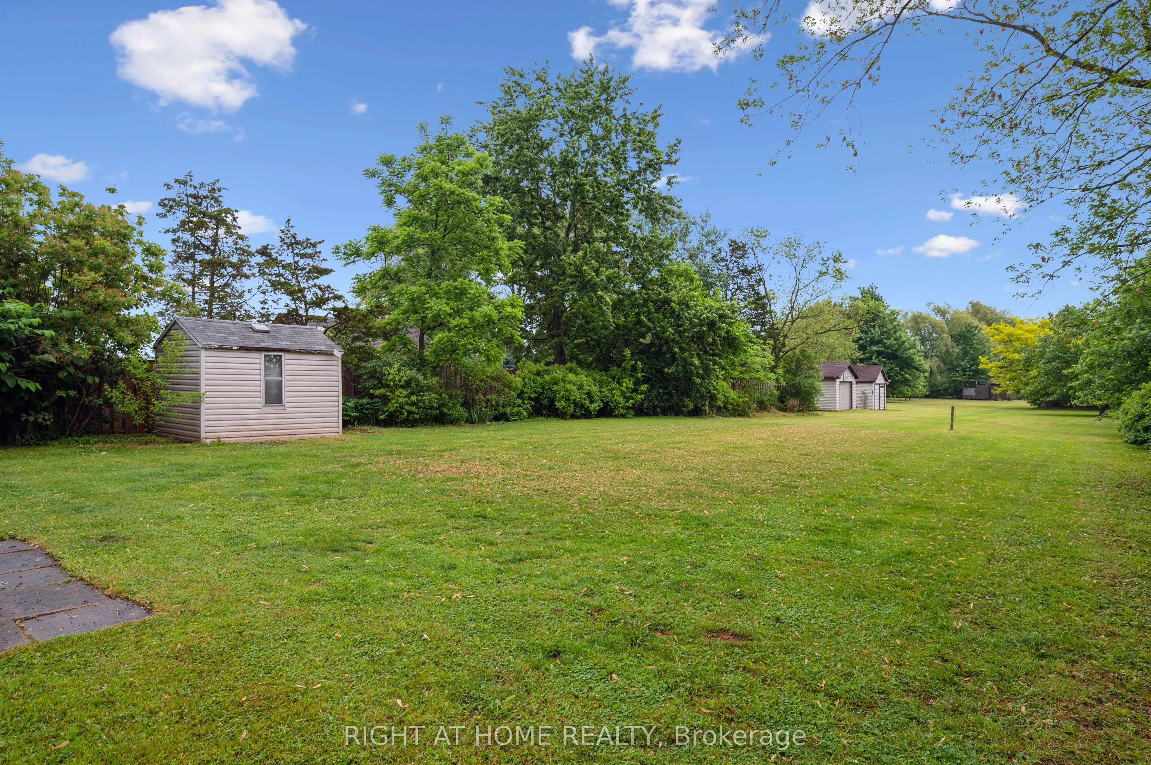 3567 South Grimsby 12 Road