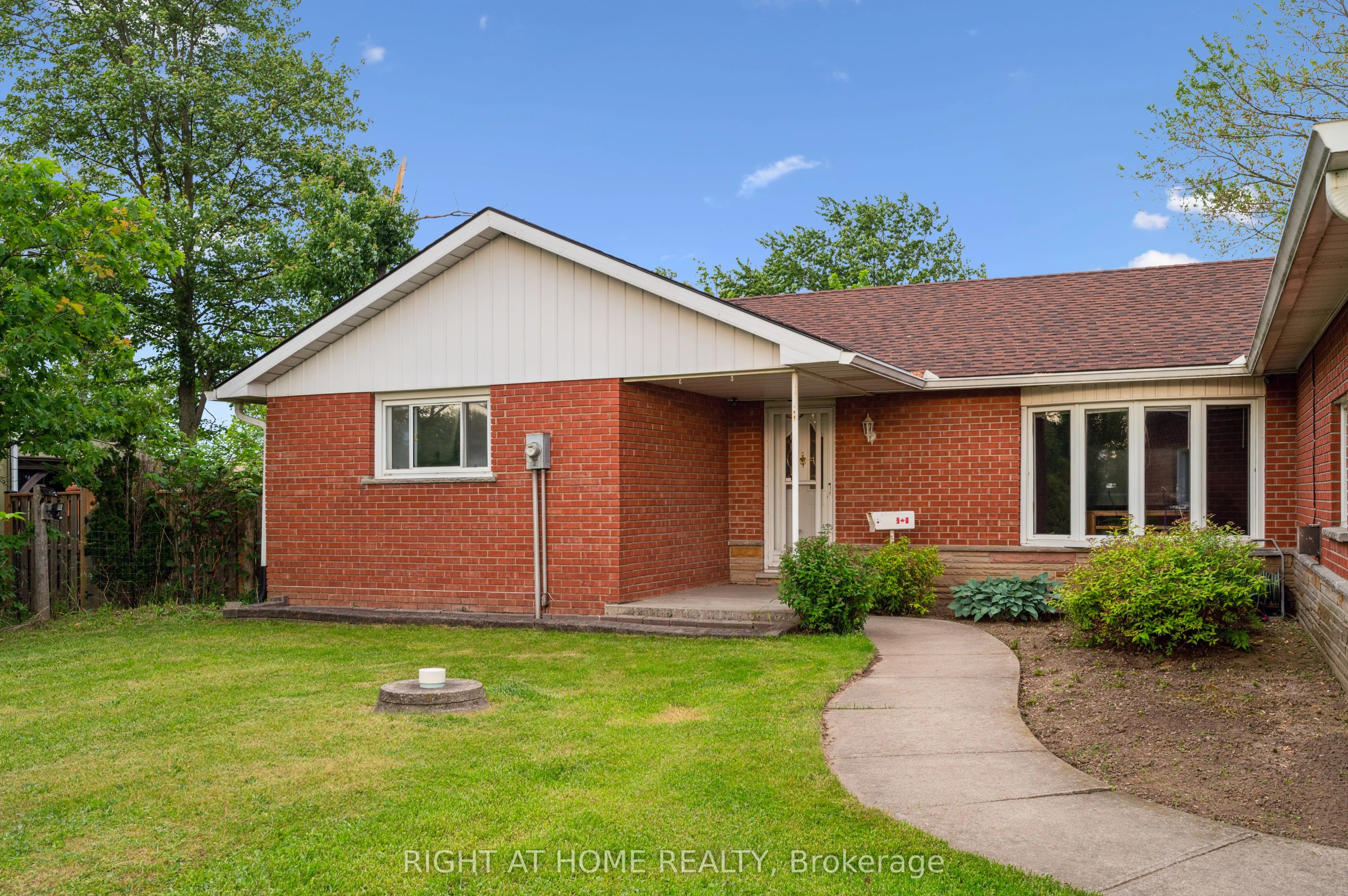 3567 South Grimsby 12 Road