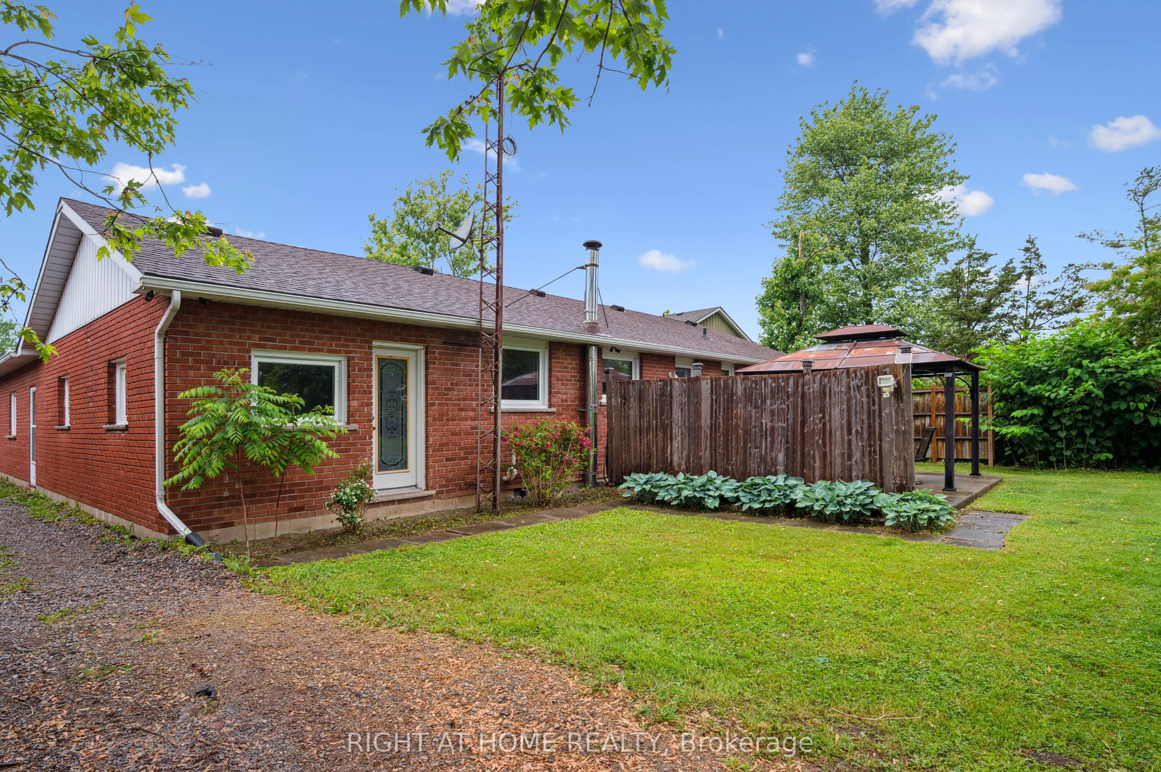 3567 South Grimsby 12 Road
