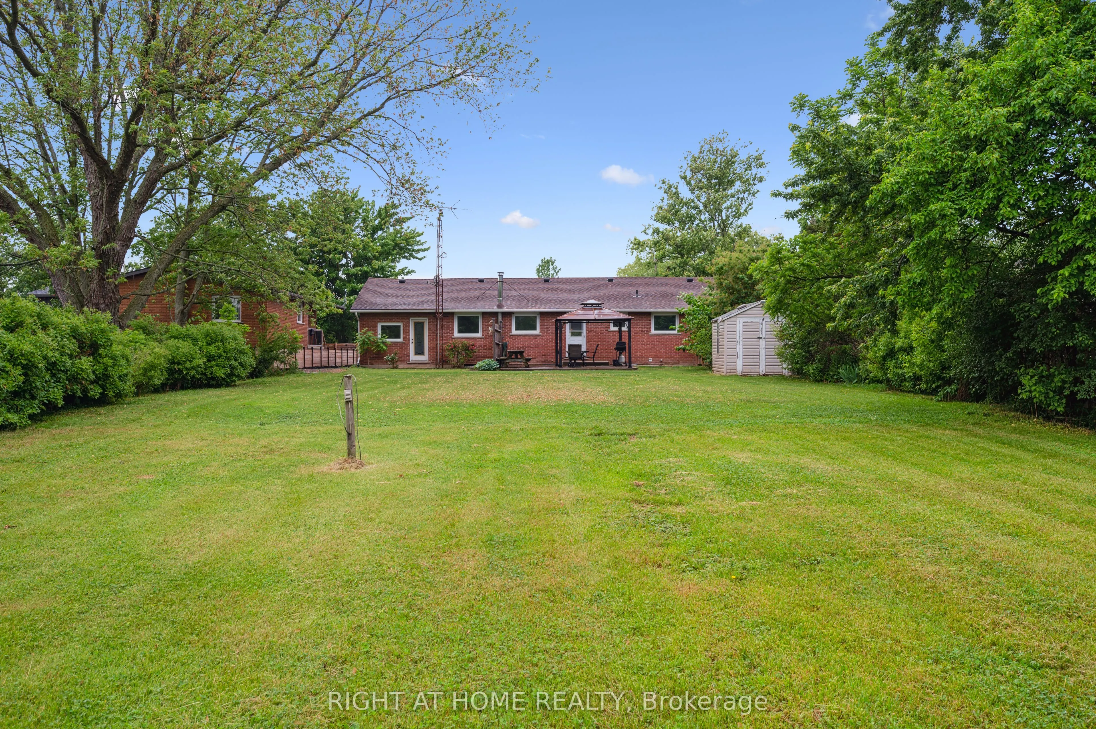 3567 South Grimsby 12 Road